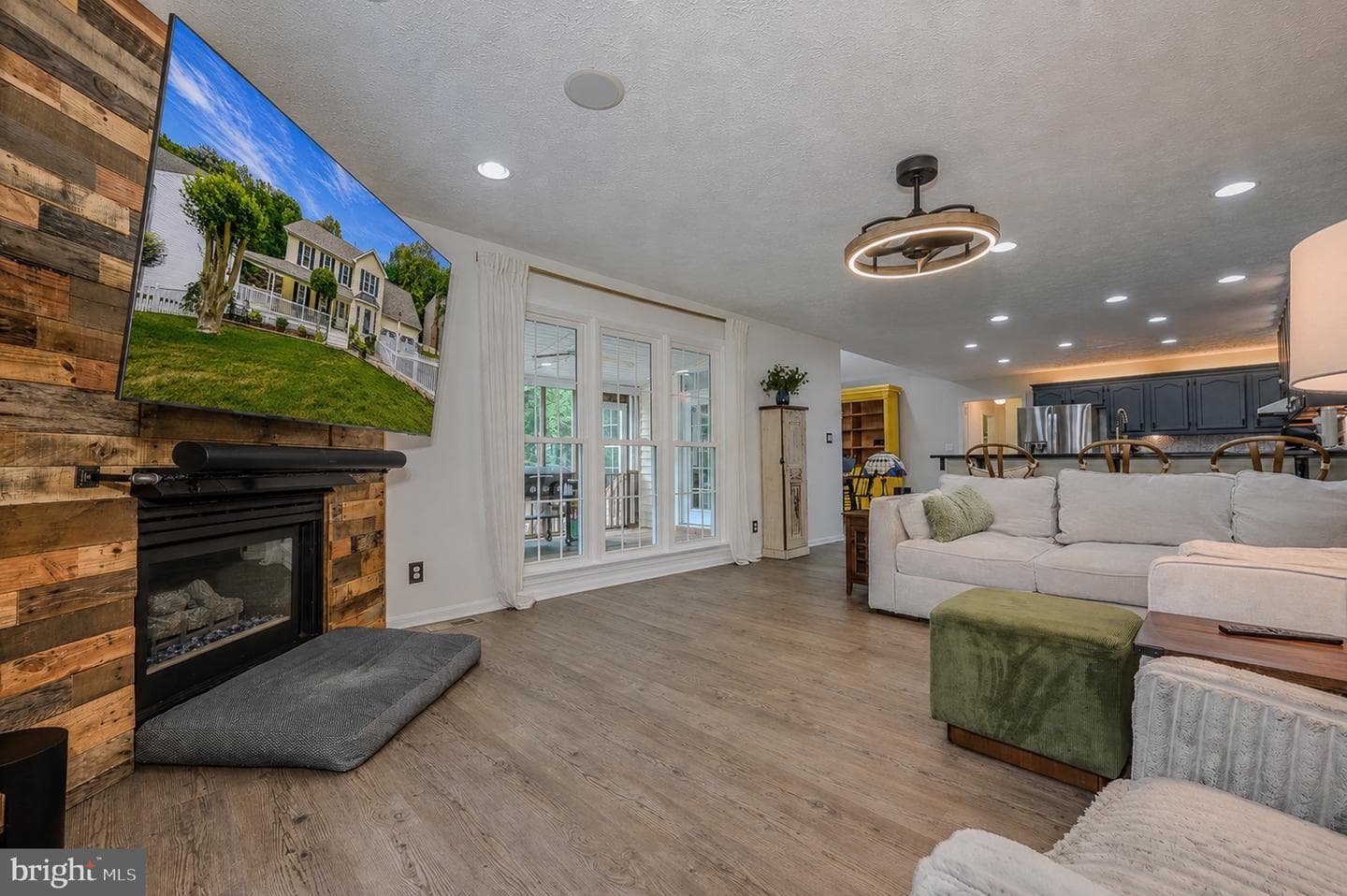 10322 Edinburgh Drive photo 19