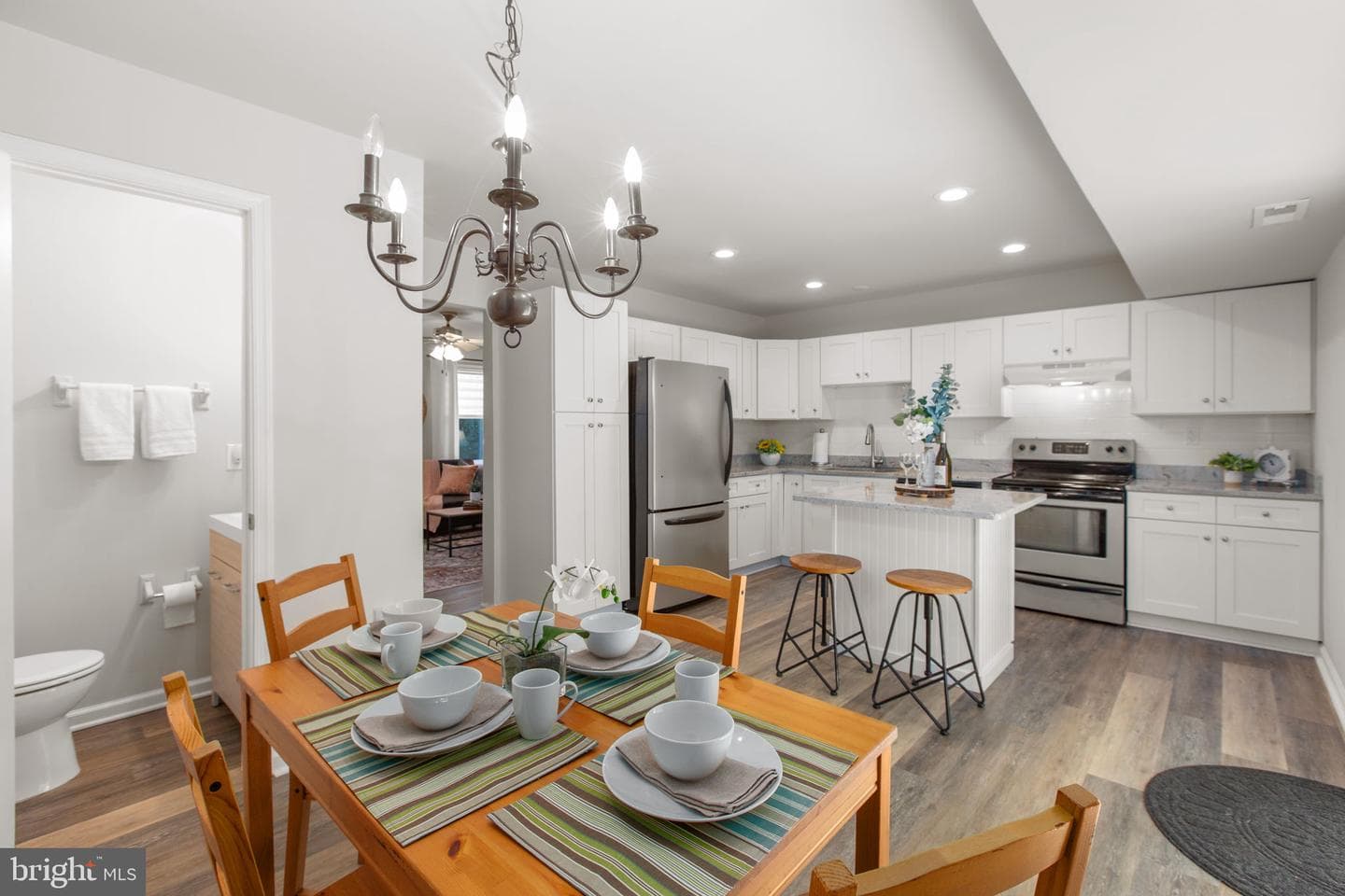 10307 Green Willow Avenue photo 12
