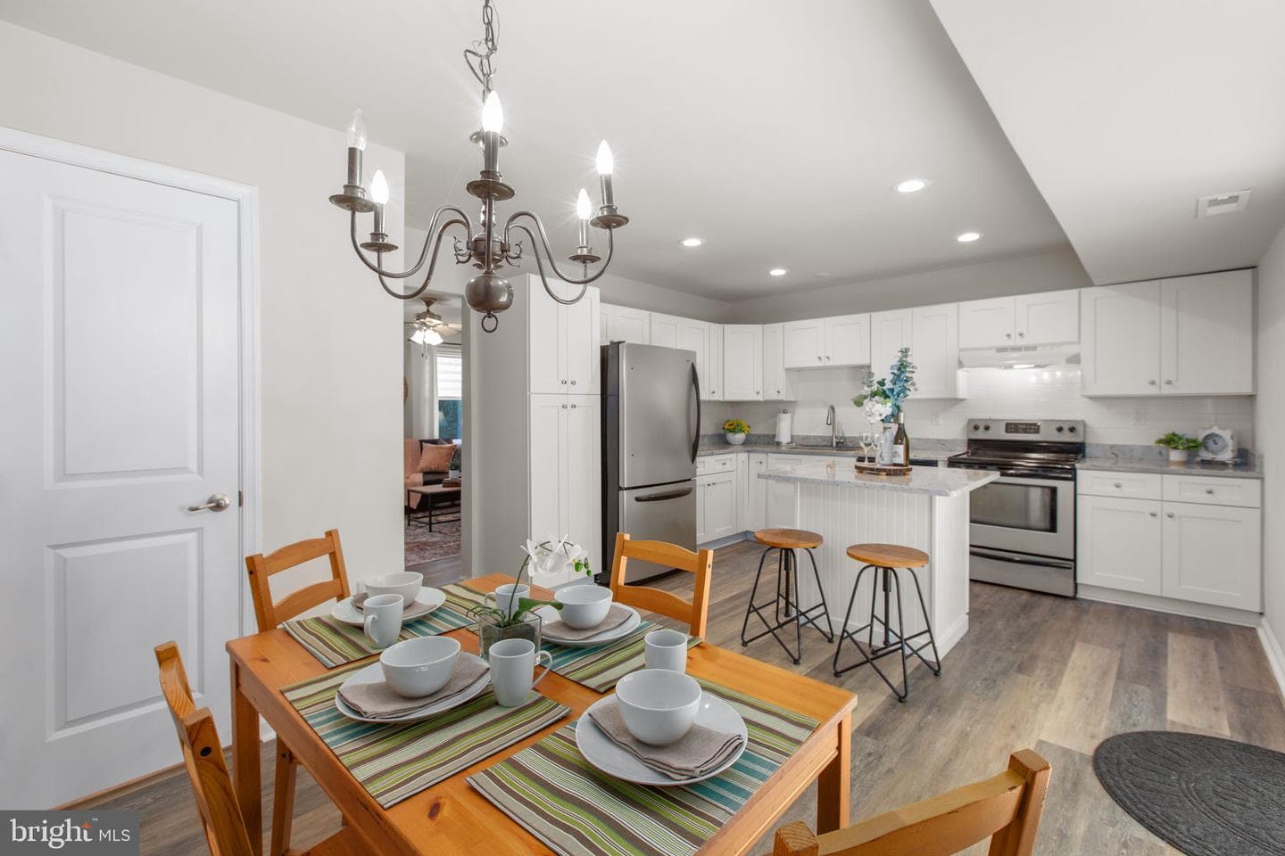 10307 Green Willow Avenue photo 13