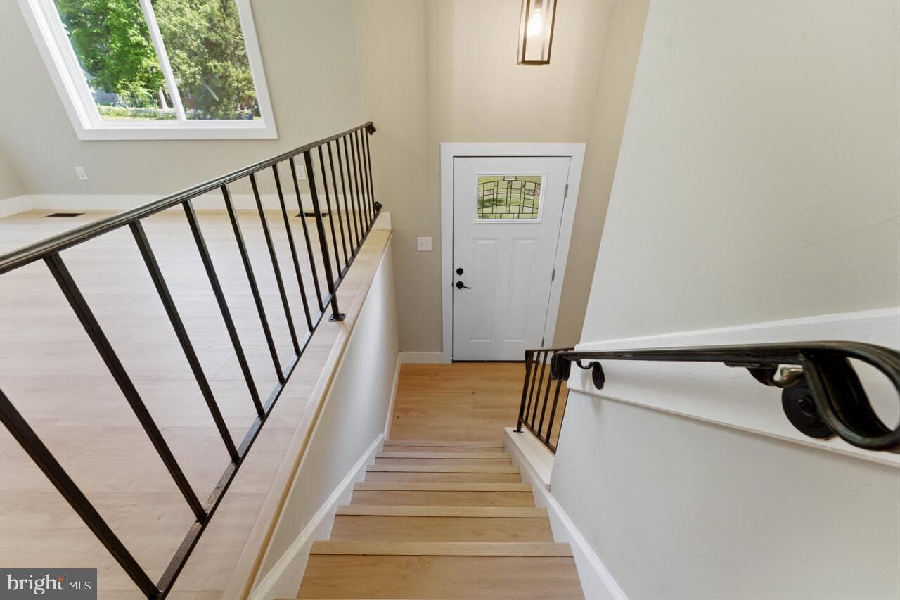 10902 Meadowlark Lane photo 20