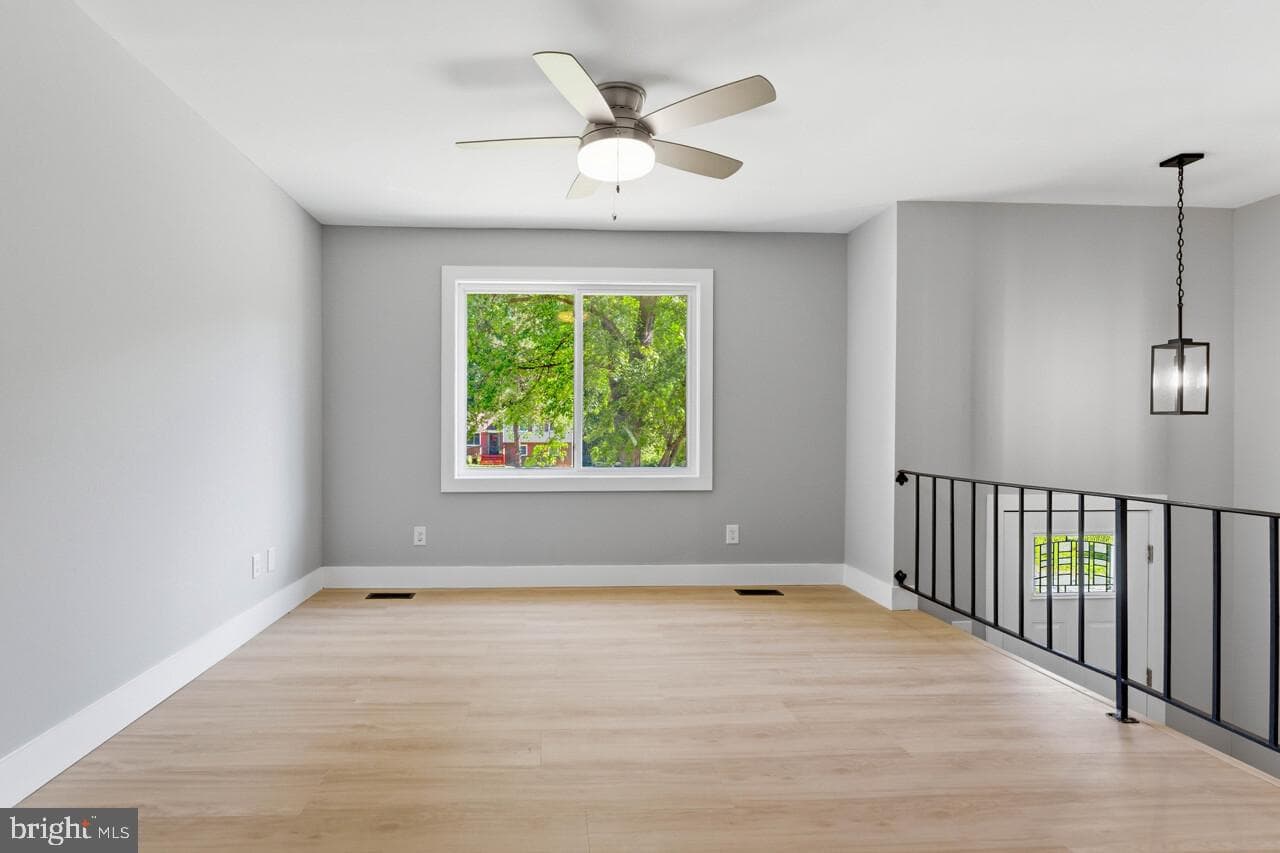 10902 Meadowlark Lane photo 22