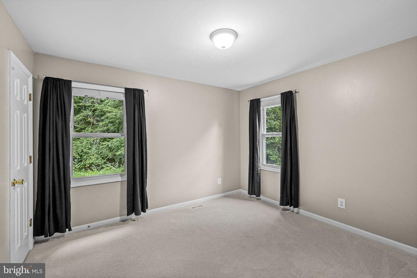 10708 Big Oaks Court photo 33