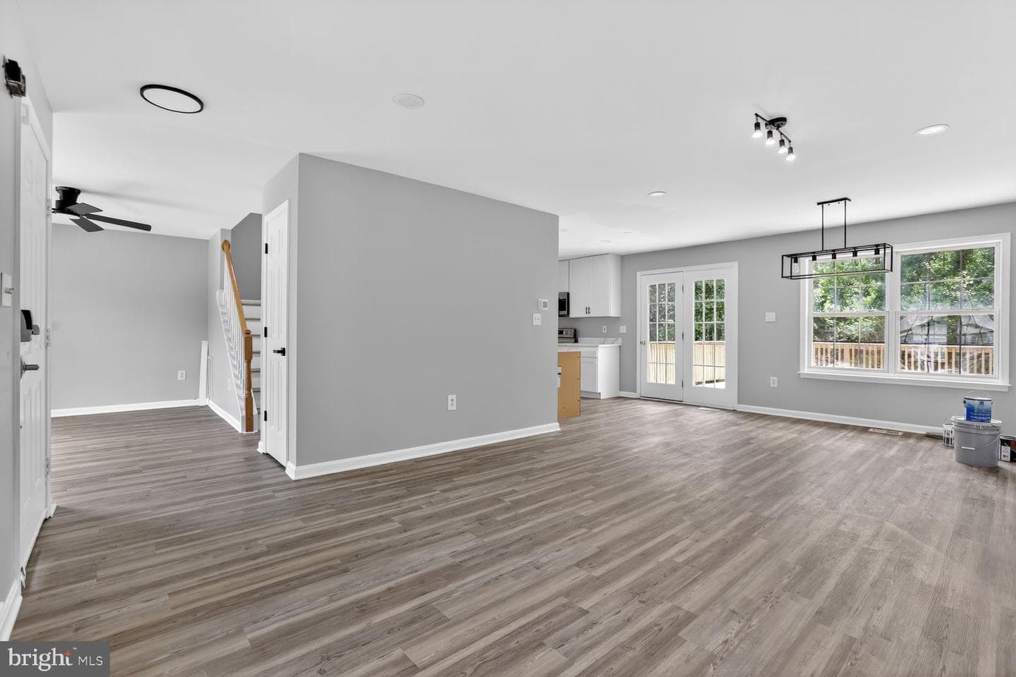 8603 Brighton Court photo 3