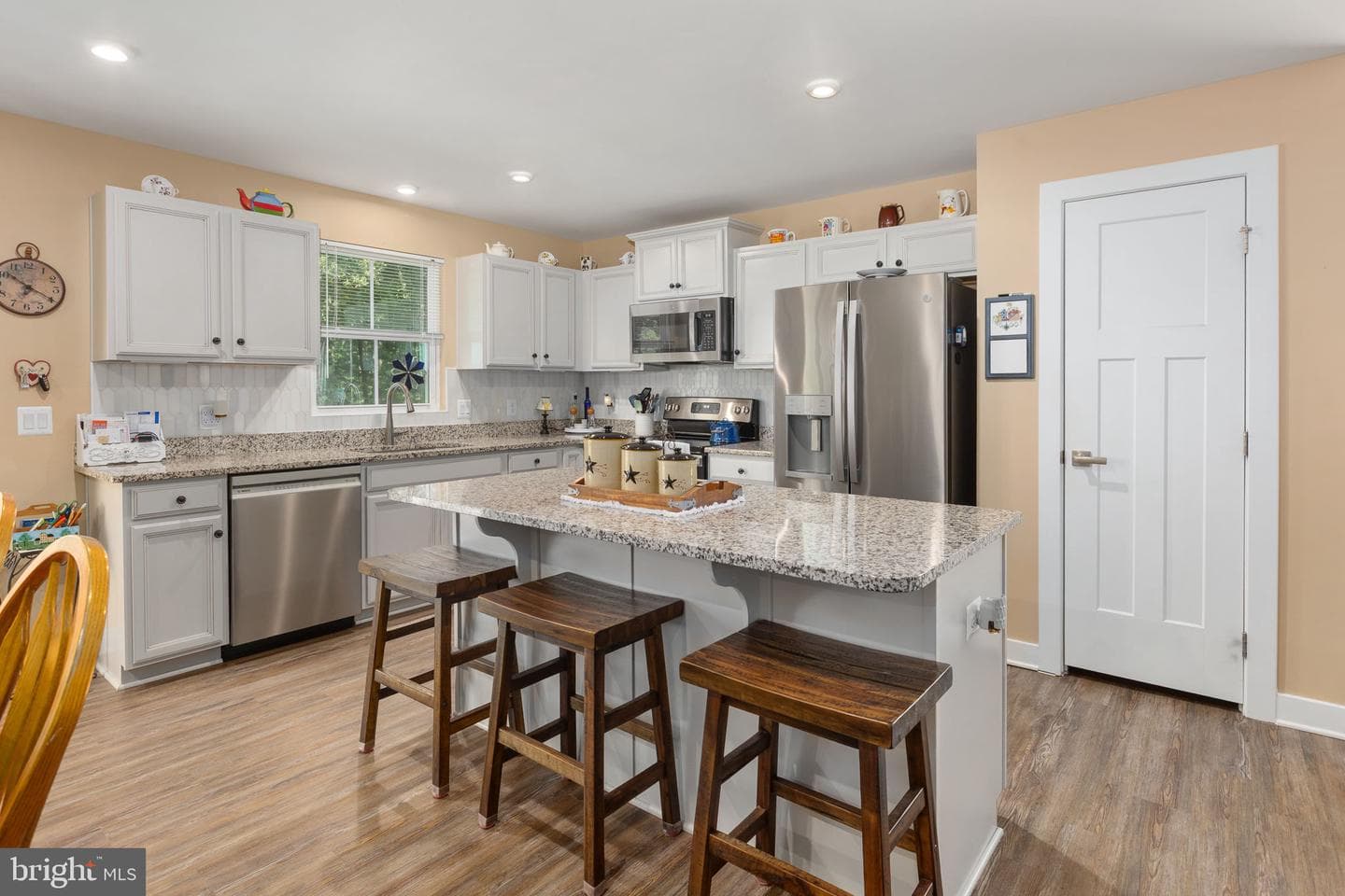 7412 Brentford Terrace photo 3