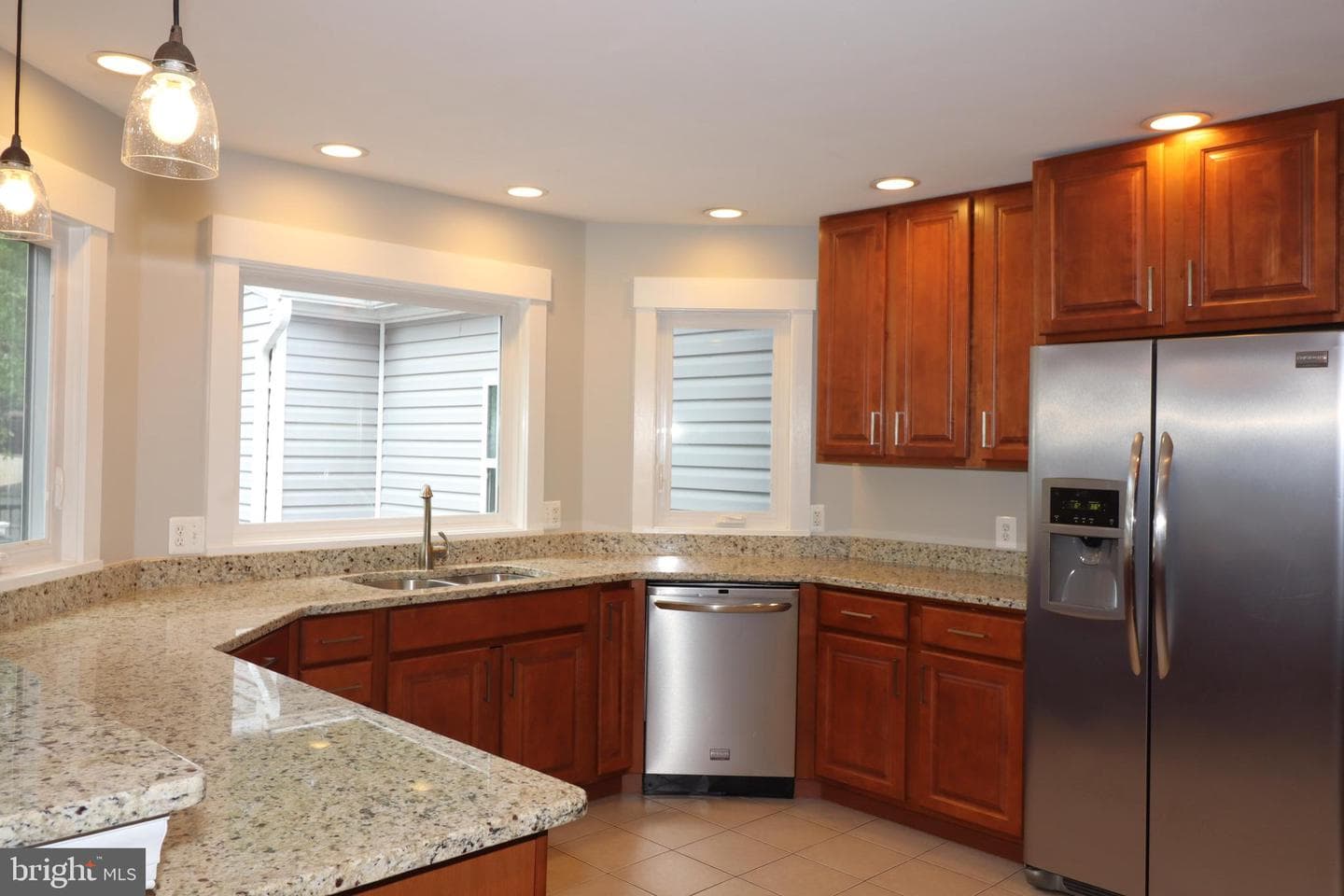 5820 Glen Eagles Dr photo 25