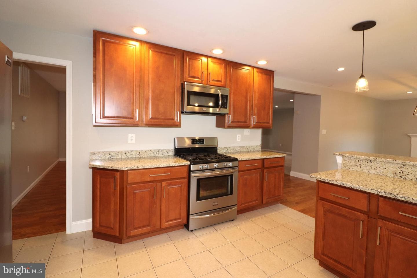 5820 Glen Eagles Dr photo 28