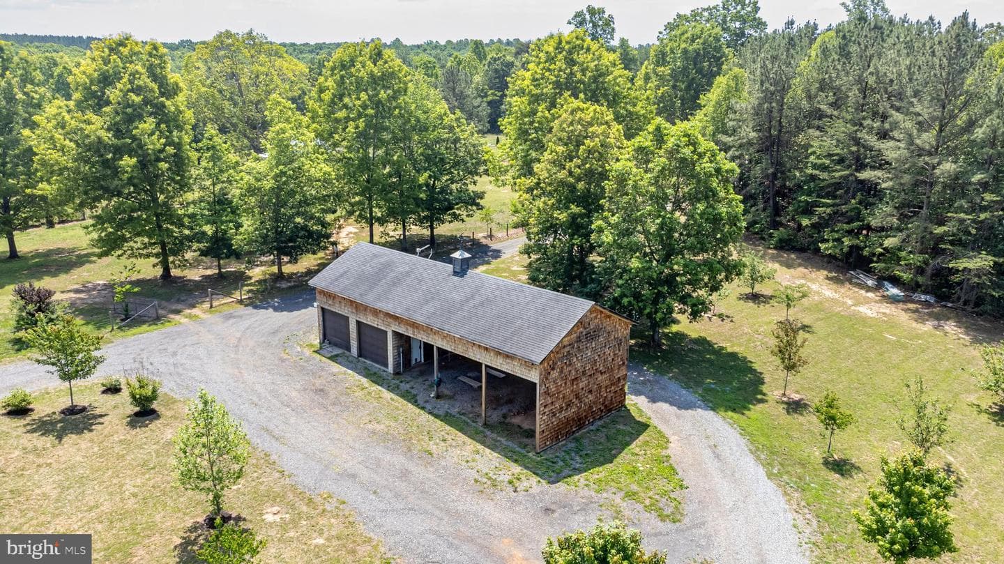7522 Stubbs Bridge Road photo 8