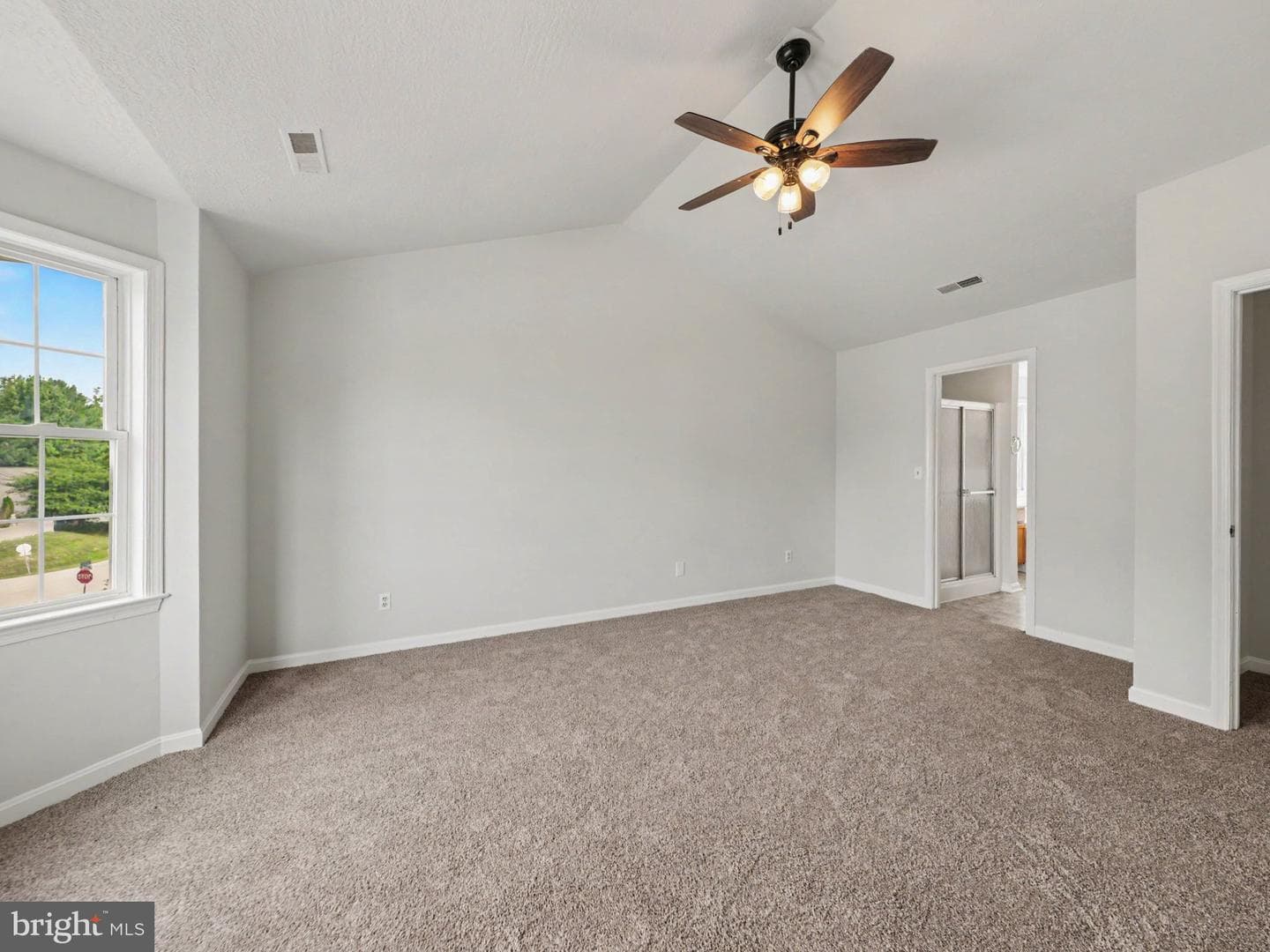 11402 Silverleaf Lane photo 11