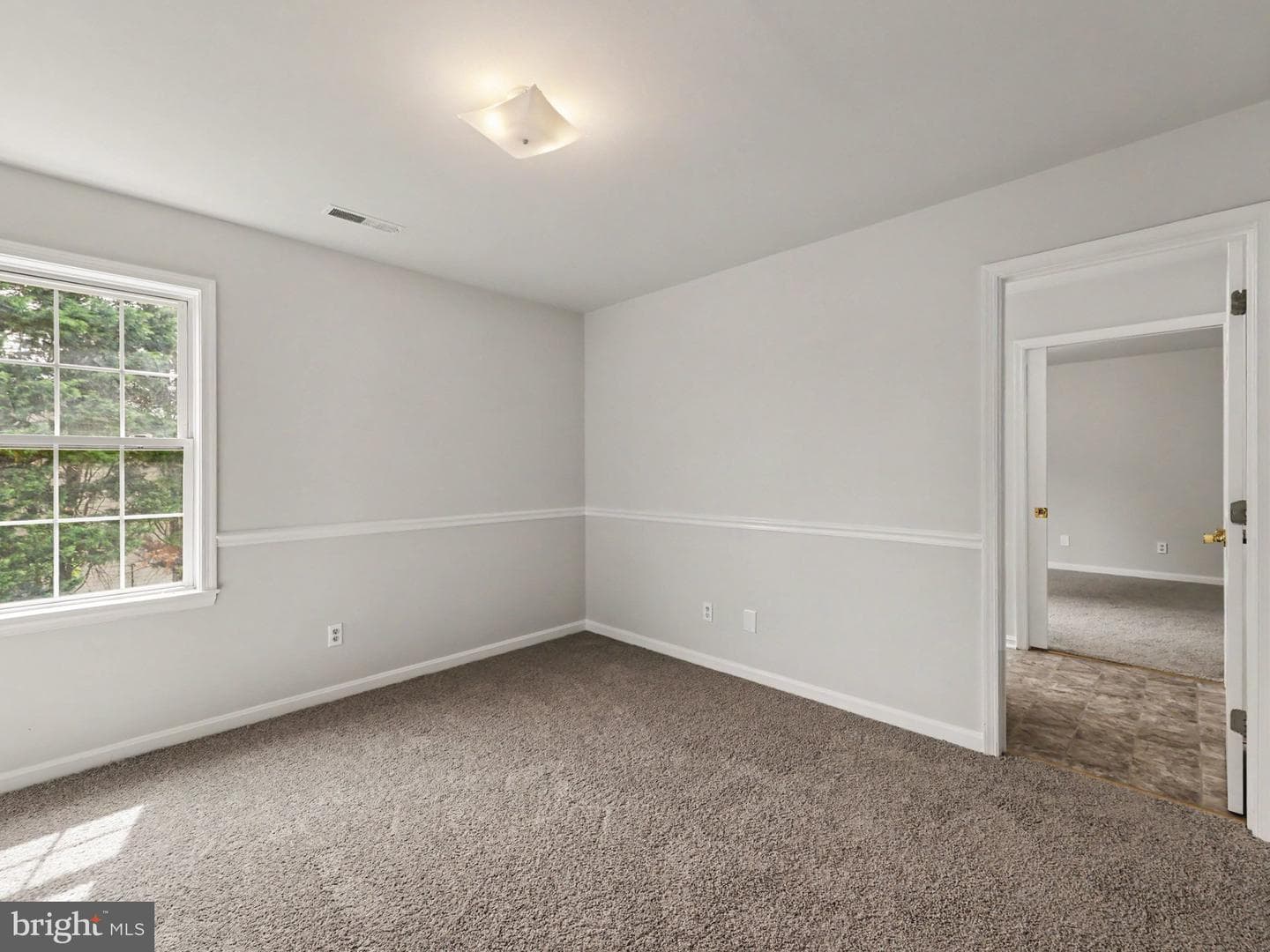 11402 Silverleaf Lane photo 12