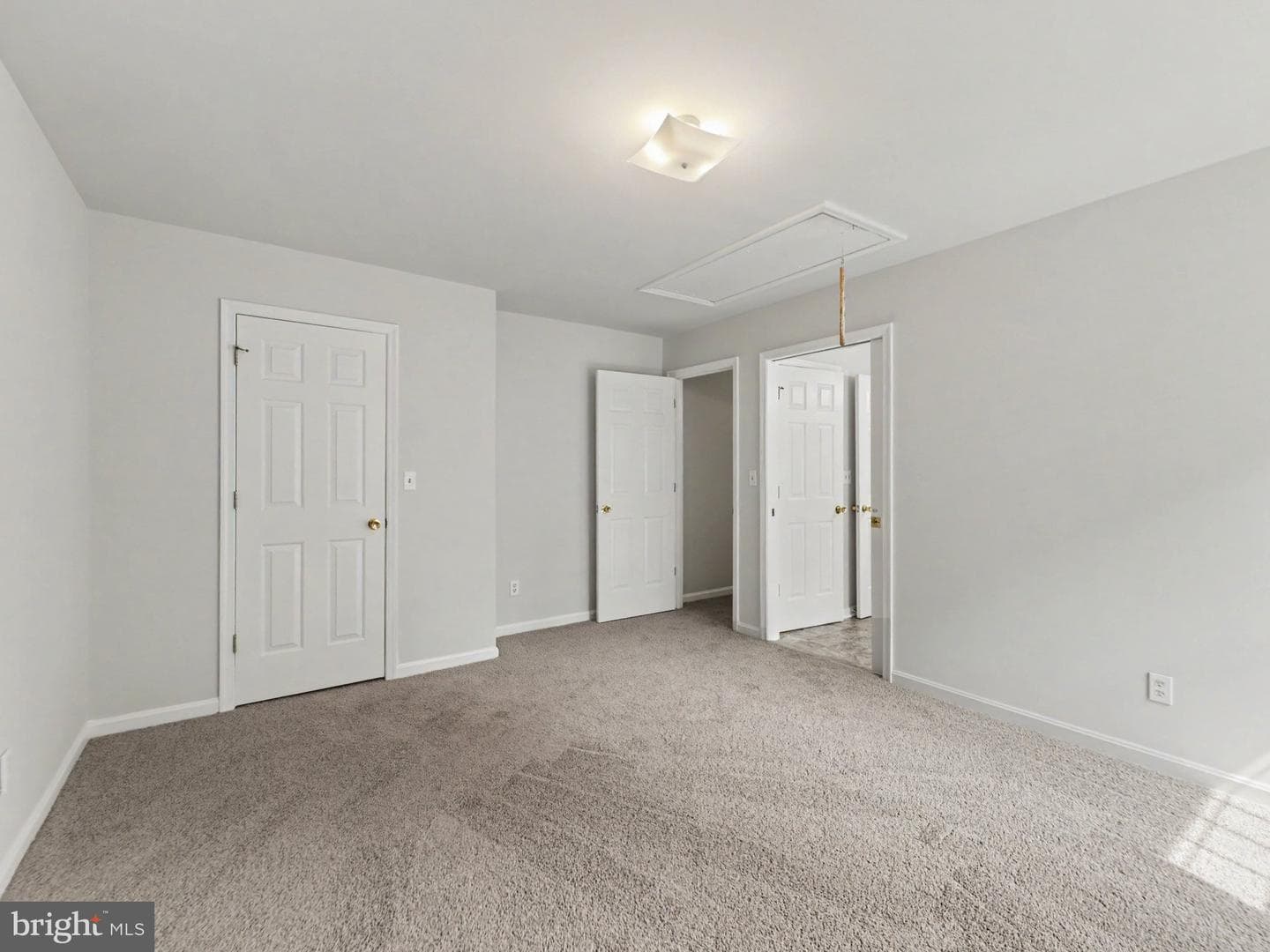 11402 Silverleaf Lane photo 13