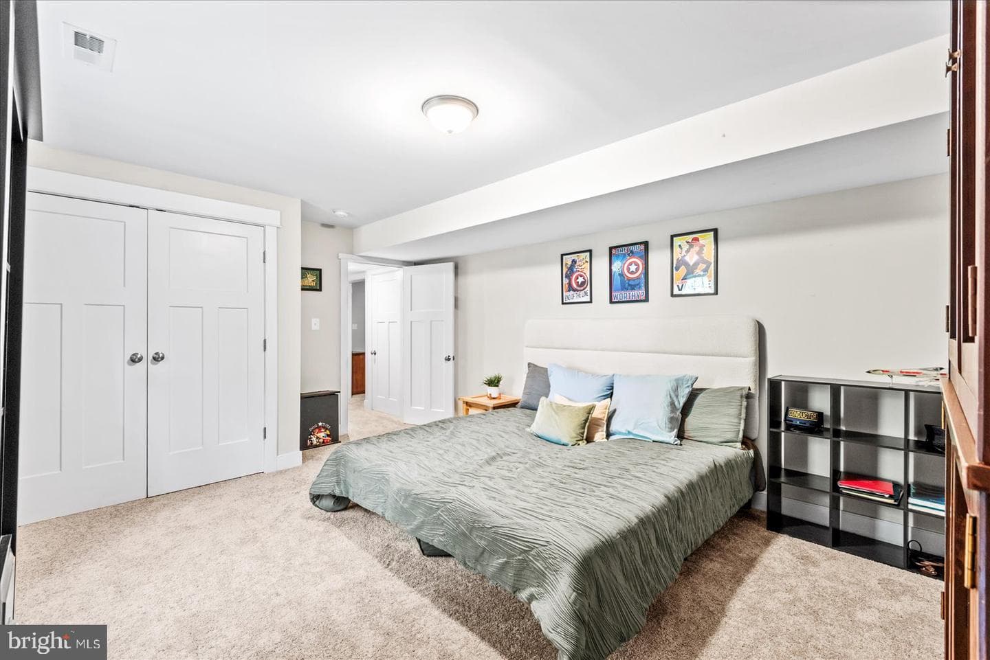 1504 Candlewood Street photo 37