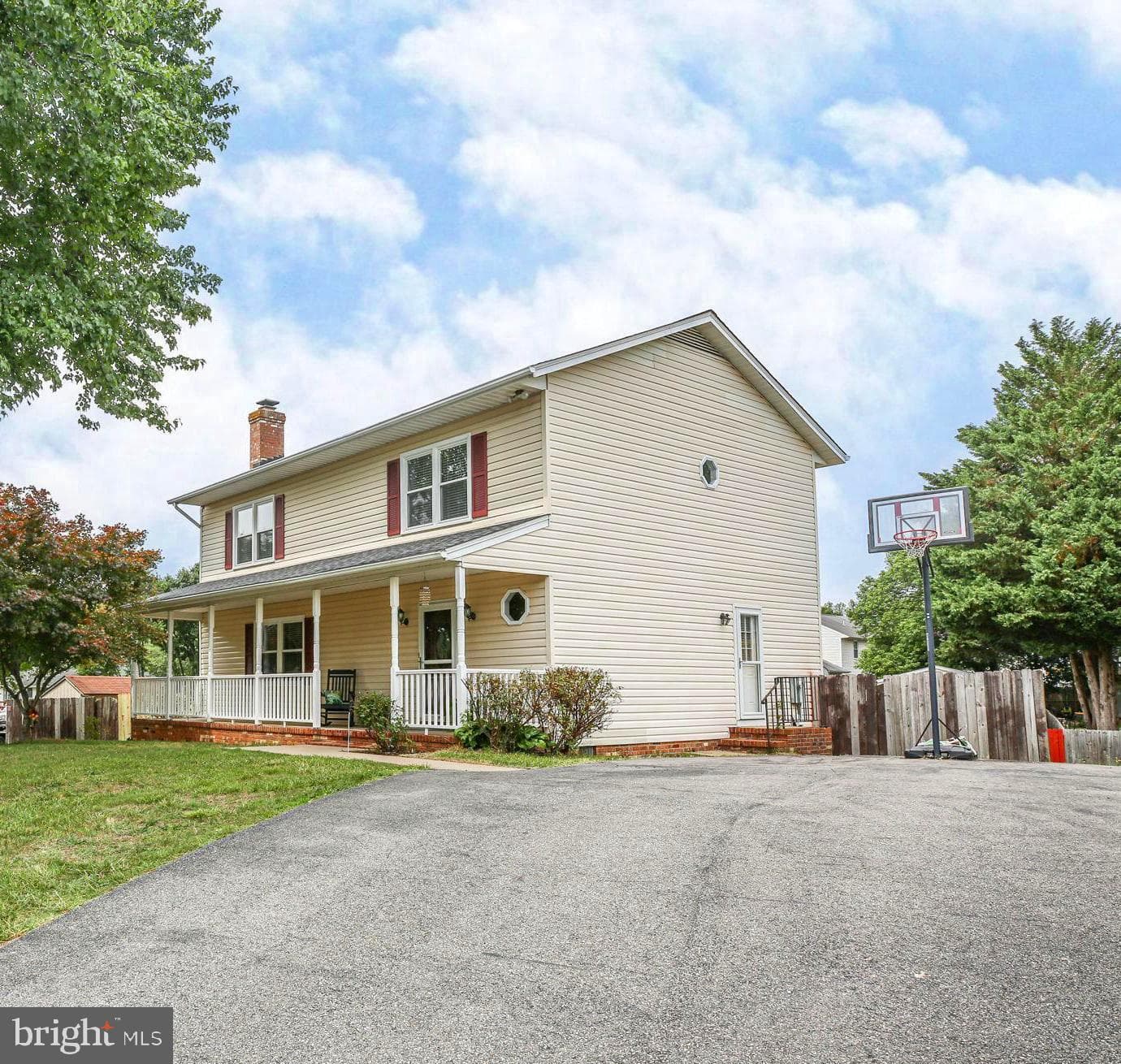 800 Shamrock Drive photo 5