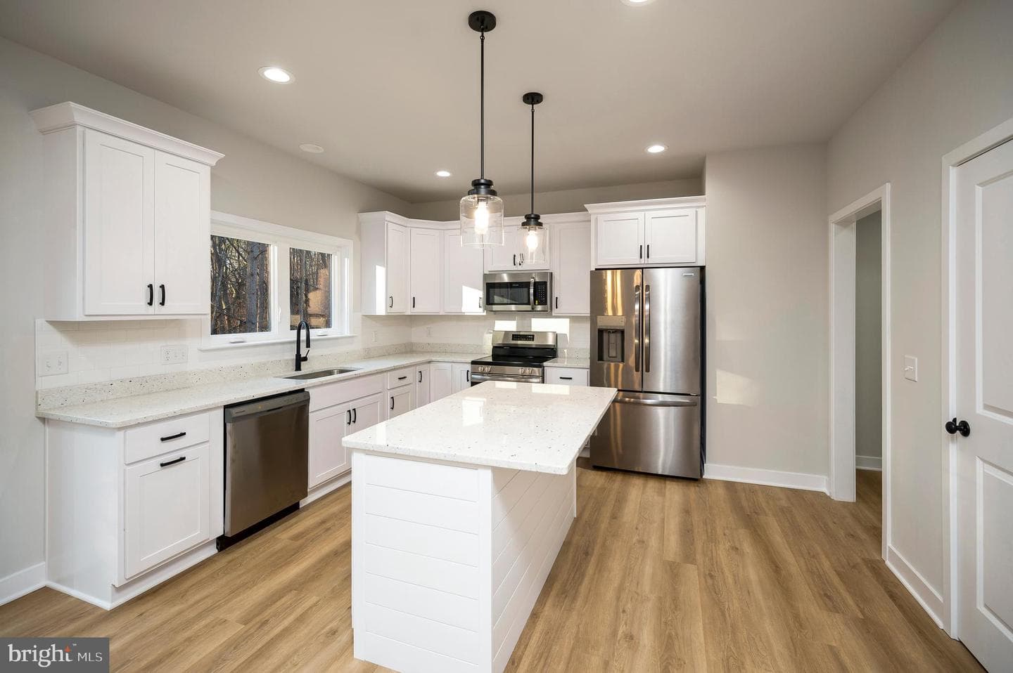 10631 Plank Road photo 24