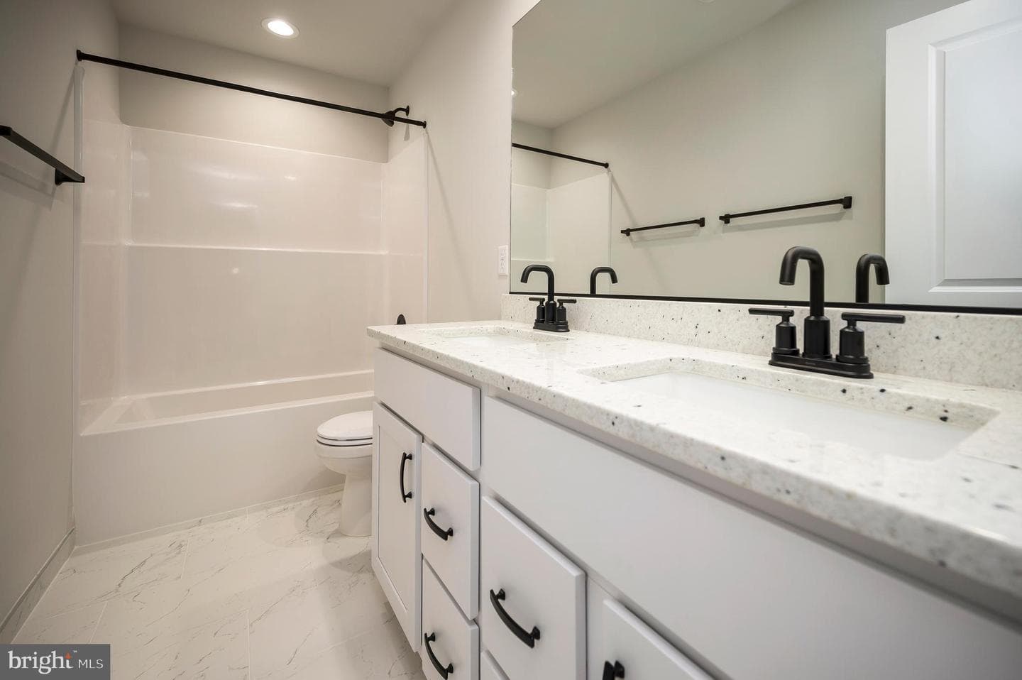 10631 Plank Road photo 41
