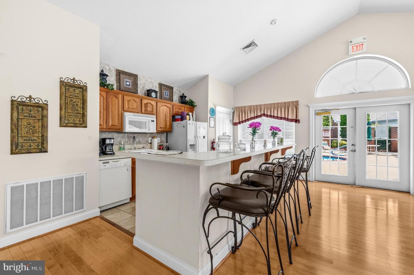 6233 Autumn Leaf Drive photo 37