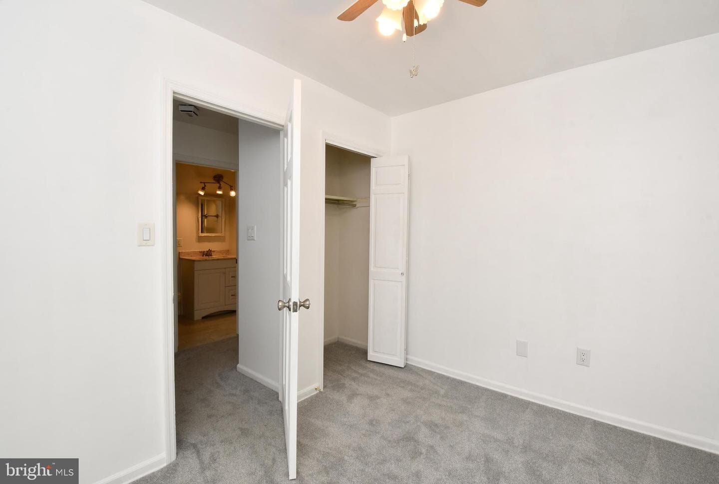 9624 Sutters Rd photo 24