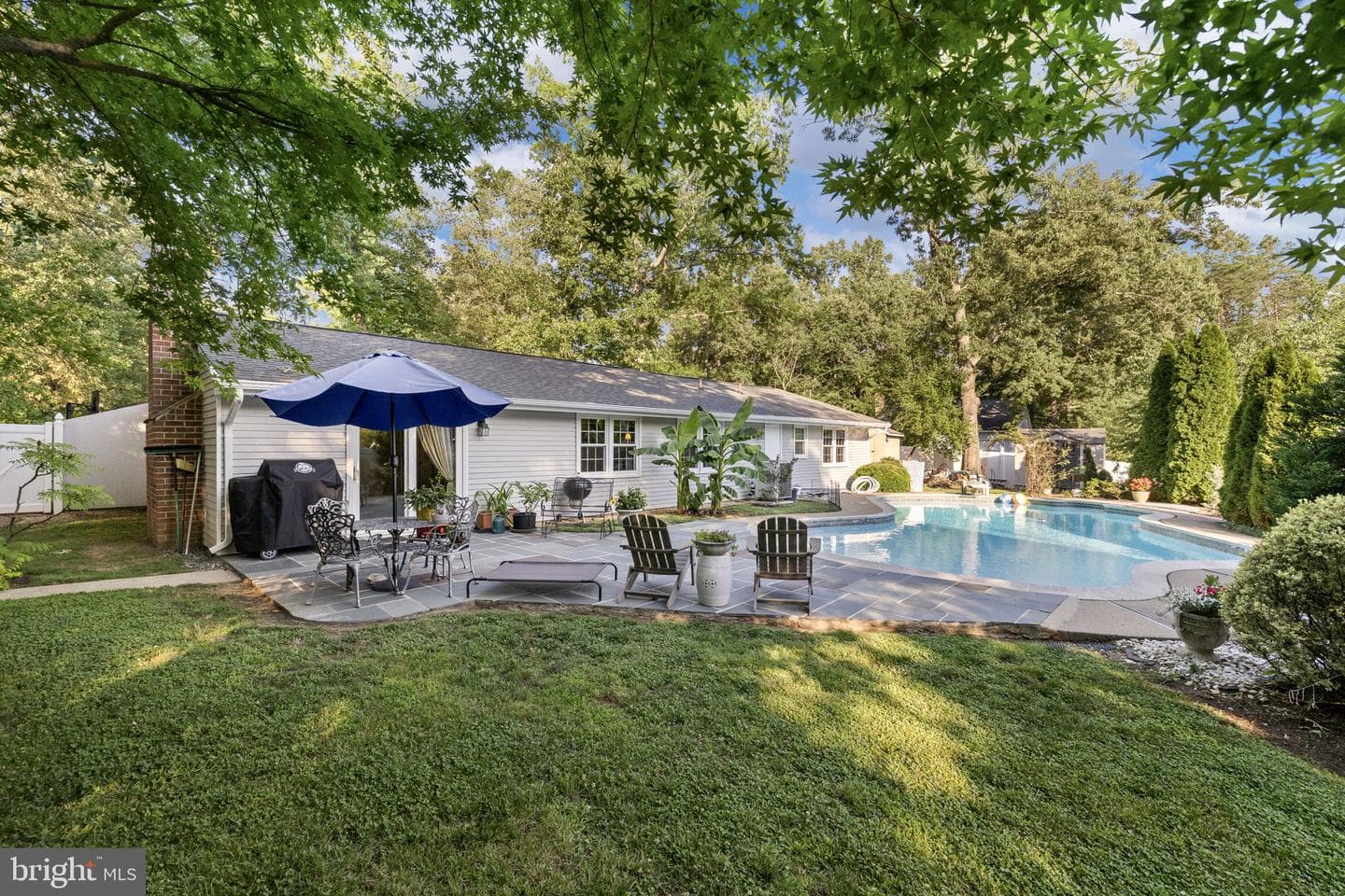 8 Pond Circle photo 18