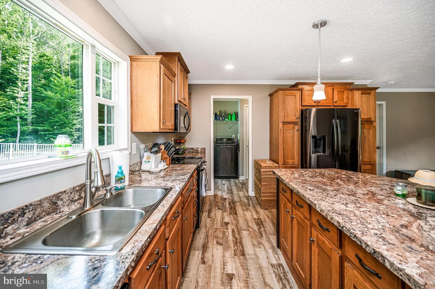 7324 Red Feather Lane photo 15