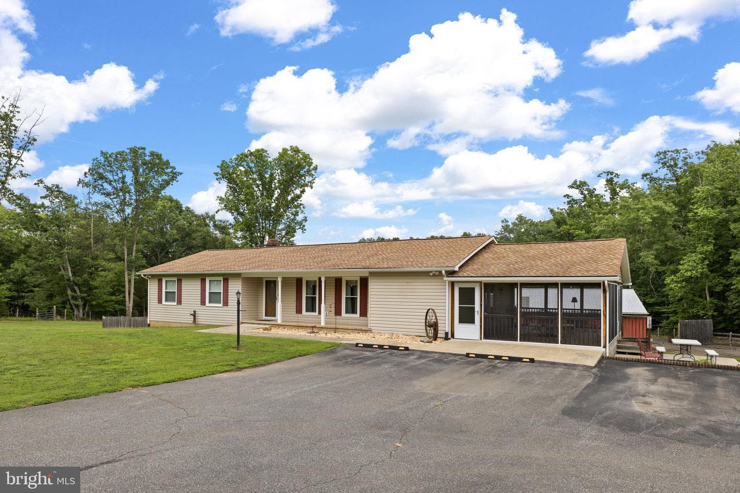 10205 Elys Ford Road photo 6