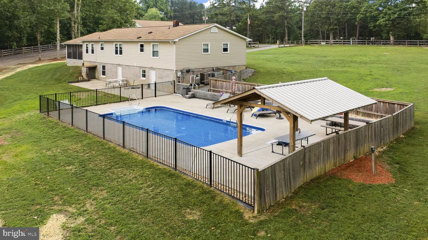 10205 Elys Ford Road photo 90