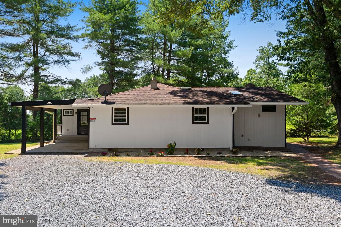 8405 Shirley Road photo 3