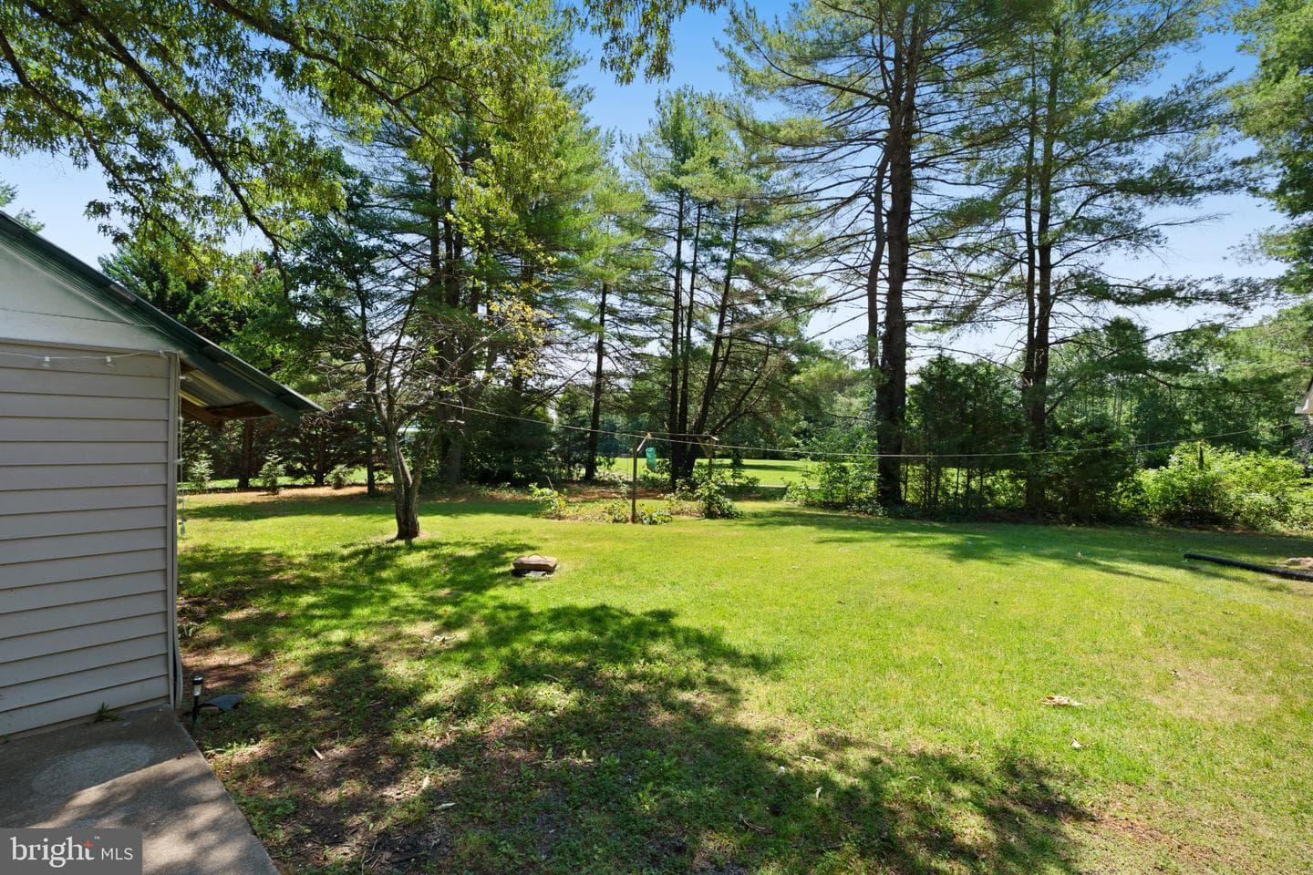 8405 Shirley Road photo 36