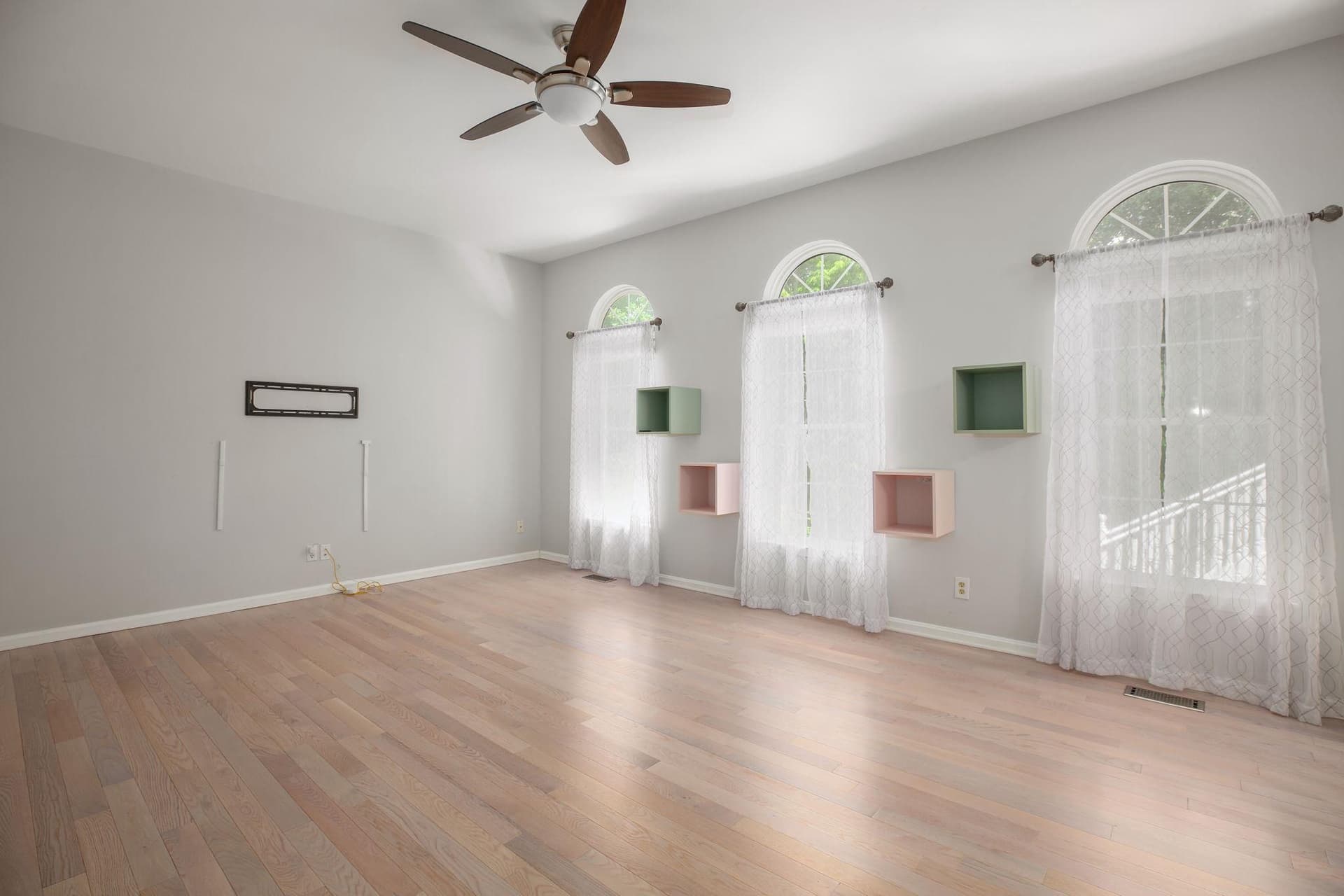 10205 N Hampton Ln photo 16