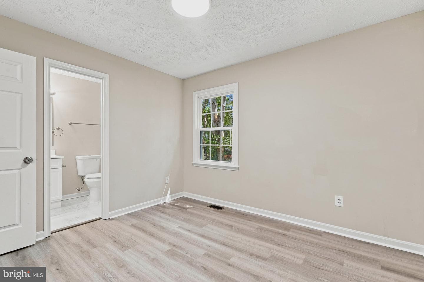 10921 Peach Tree Drive photo 16