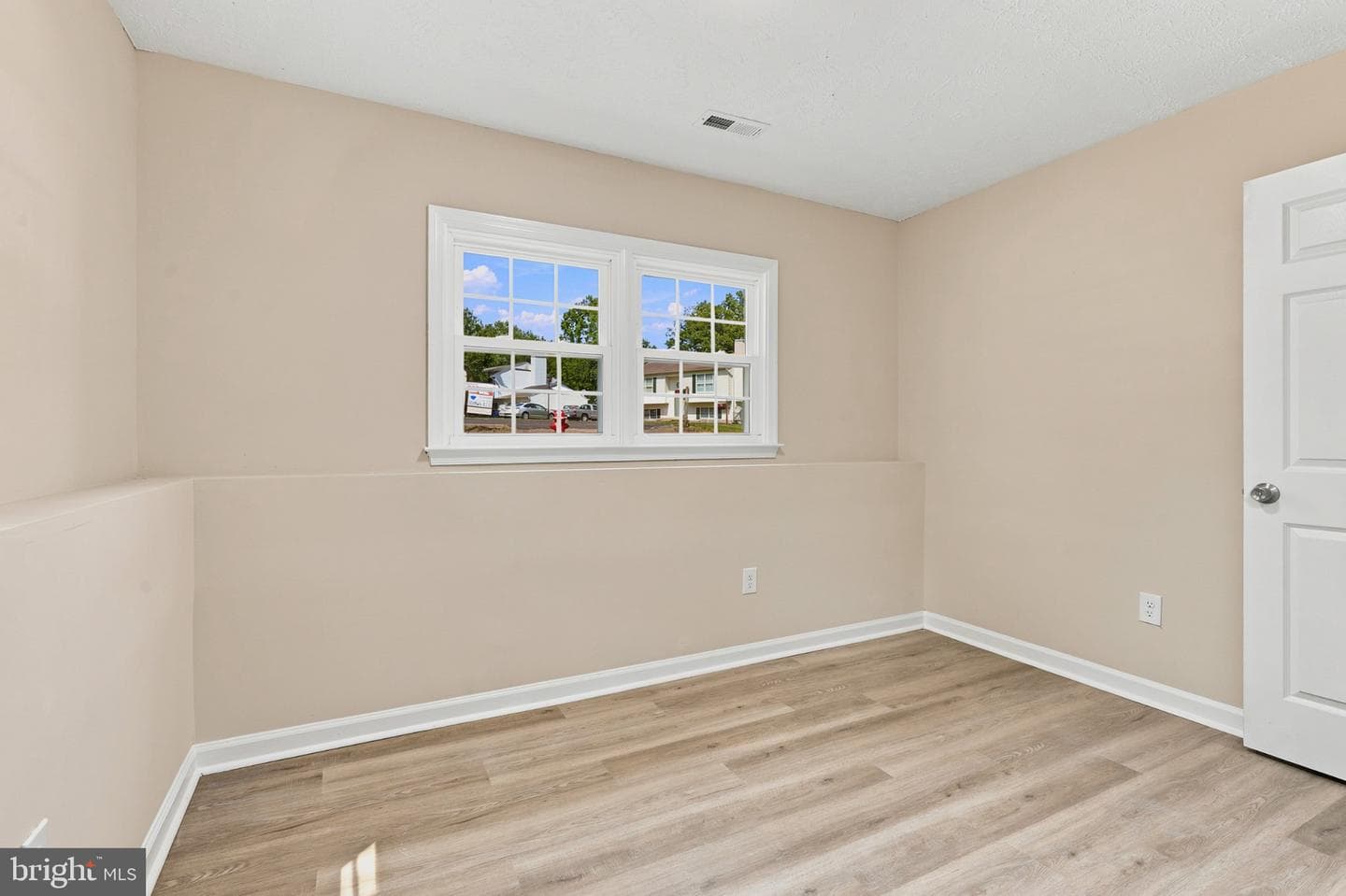 10921 Peach Tree Drive photo 23