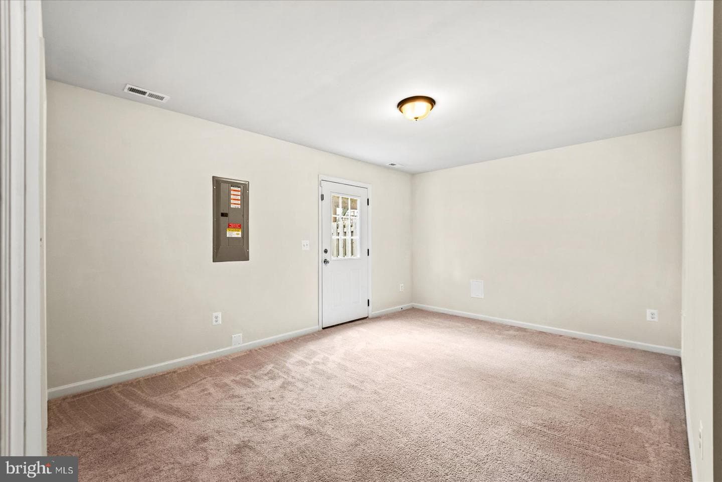 2232 Mallard Landing Drive photo 5