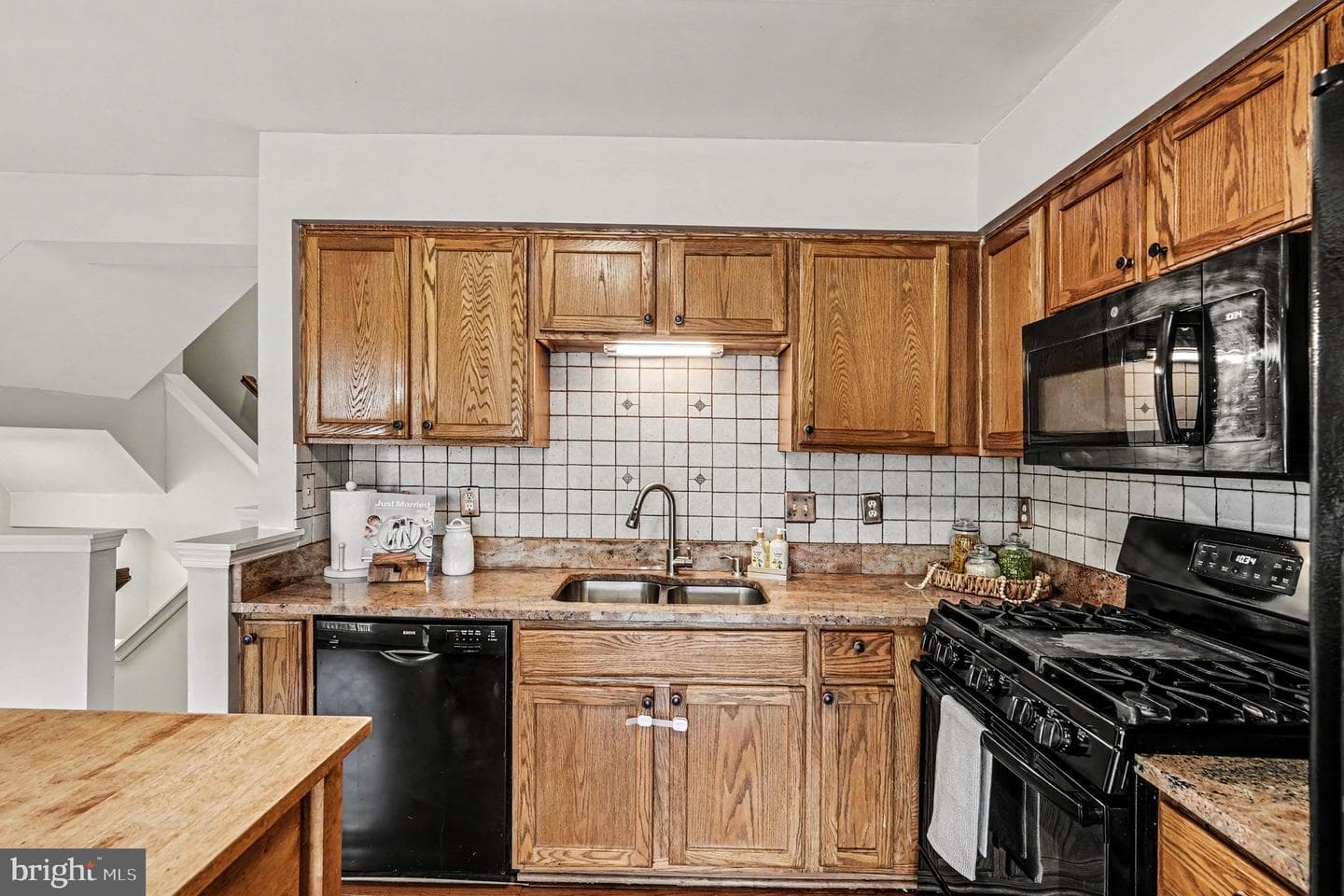 4524 Papillion Court photo 8