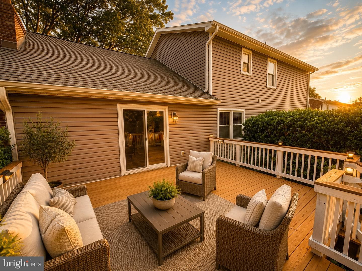 300 Beechnut Street photo 4