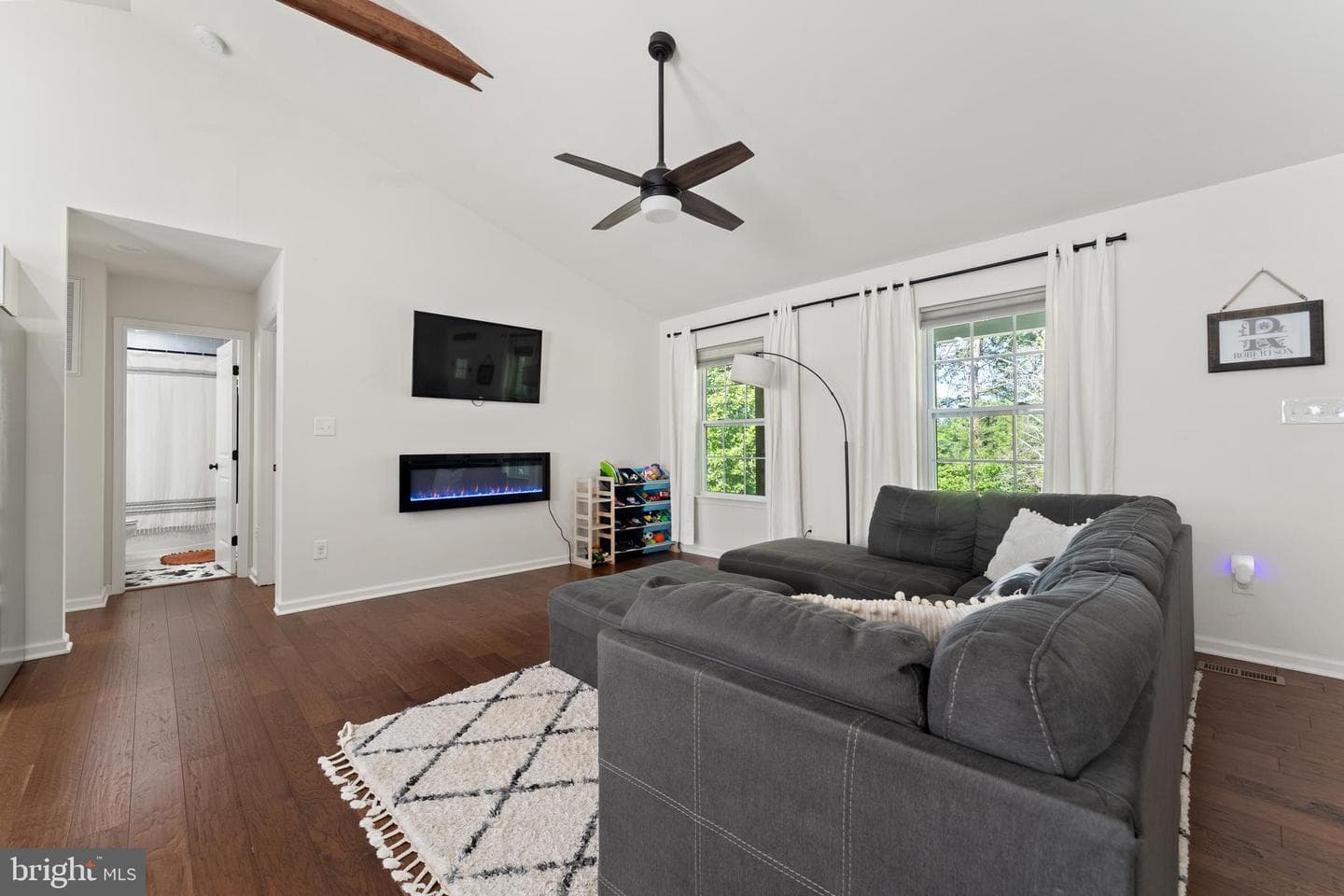 3731 Breaknock Road photo 13