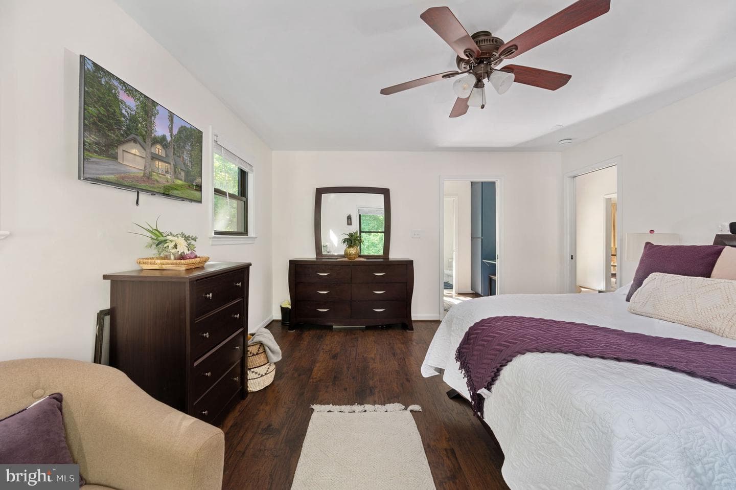 12504 Hawkins Lane photo 46