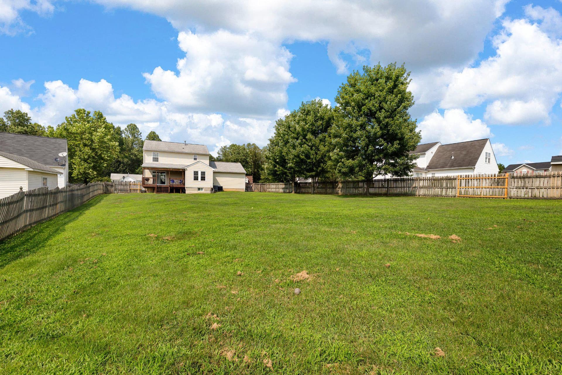 12110 Stonehenge Drive photo 39