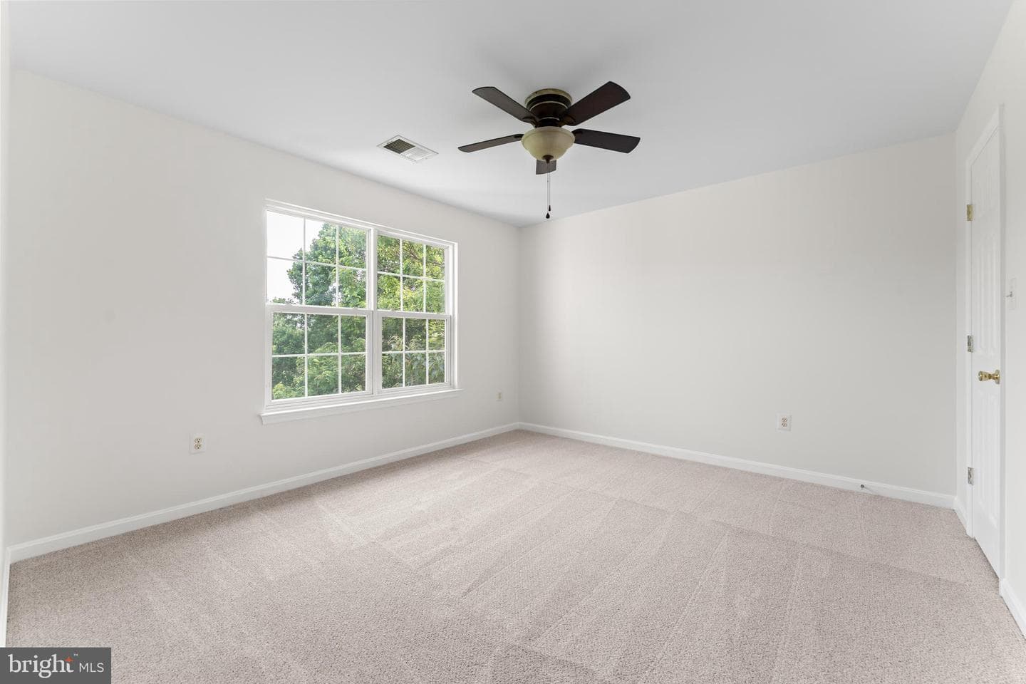 5610 Heritage Hills Circle photo 36