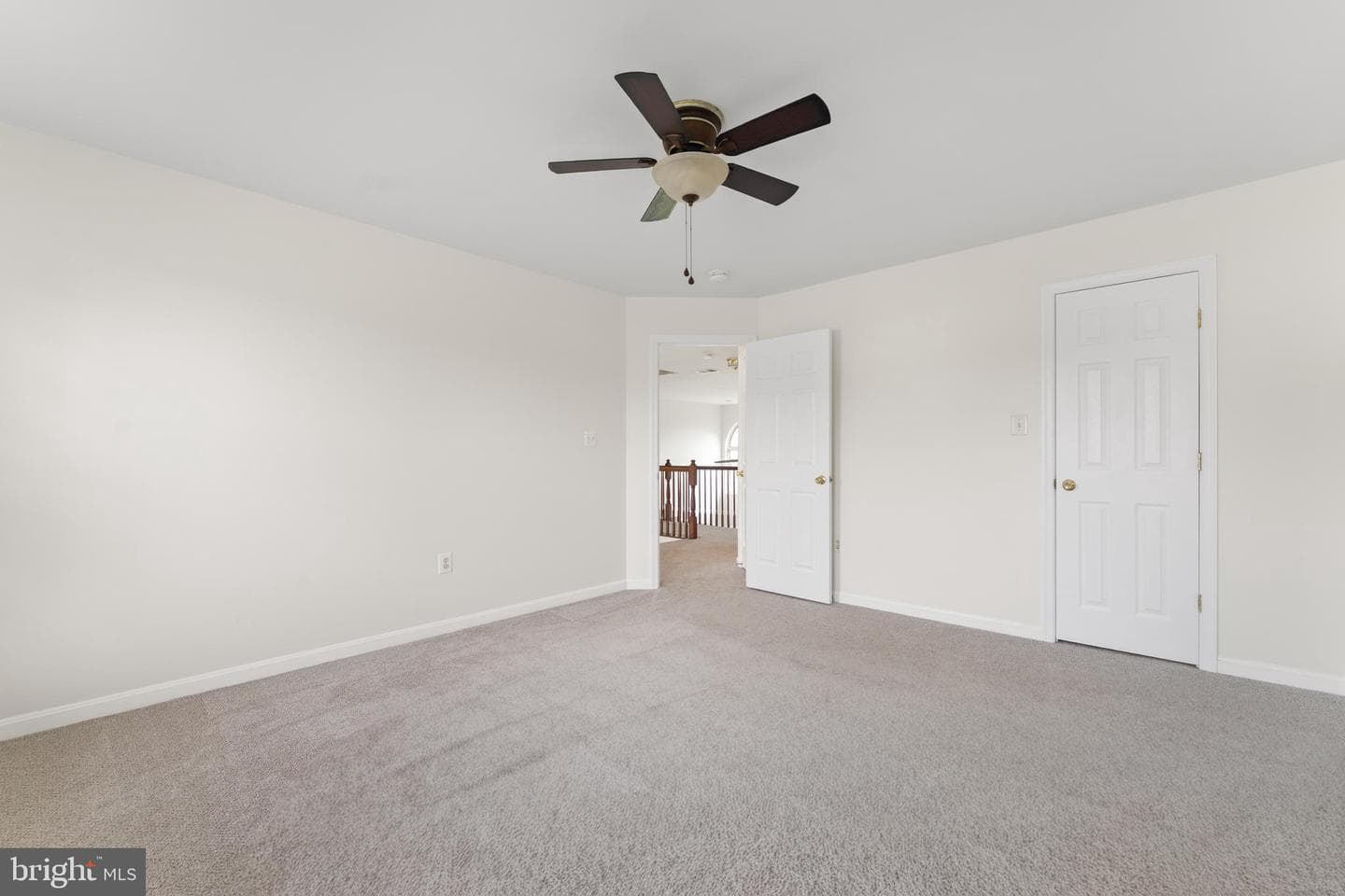 5610 Heritage Hills Circle photo 38