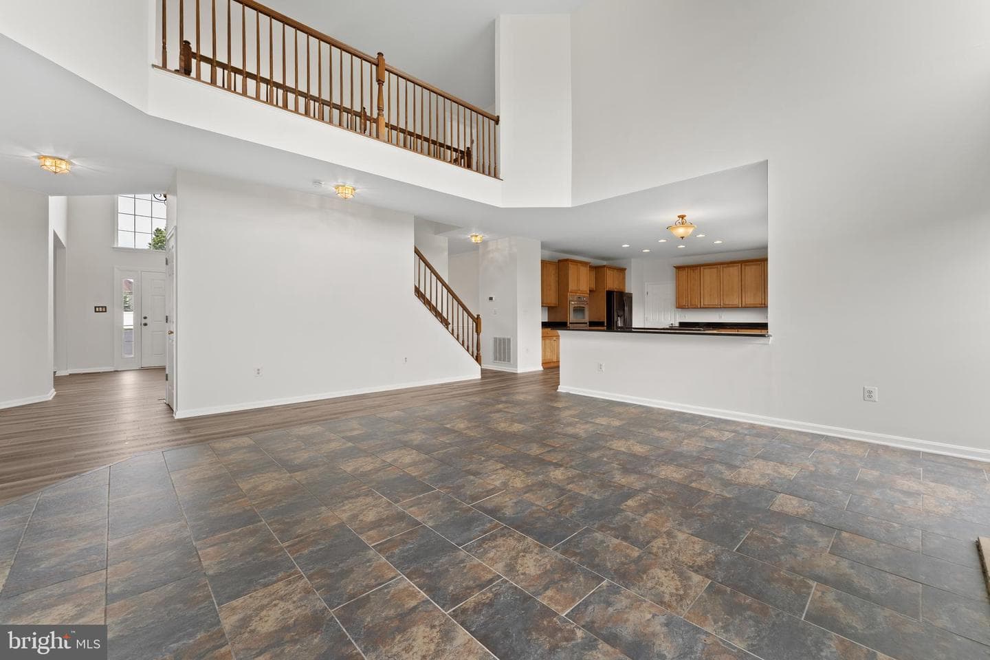 5610 Heritage Hills Circle photo 8