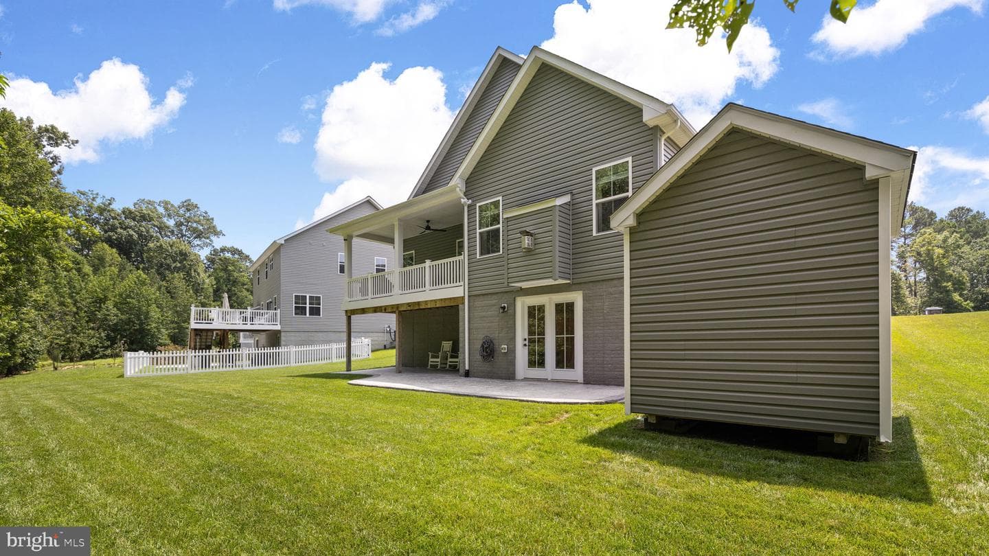 5607 Ivy Hill Drive photo 9