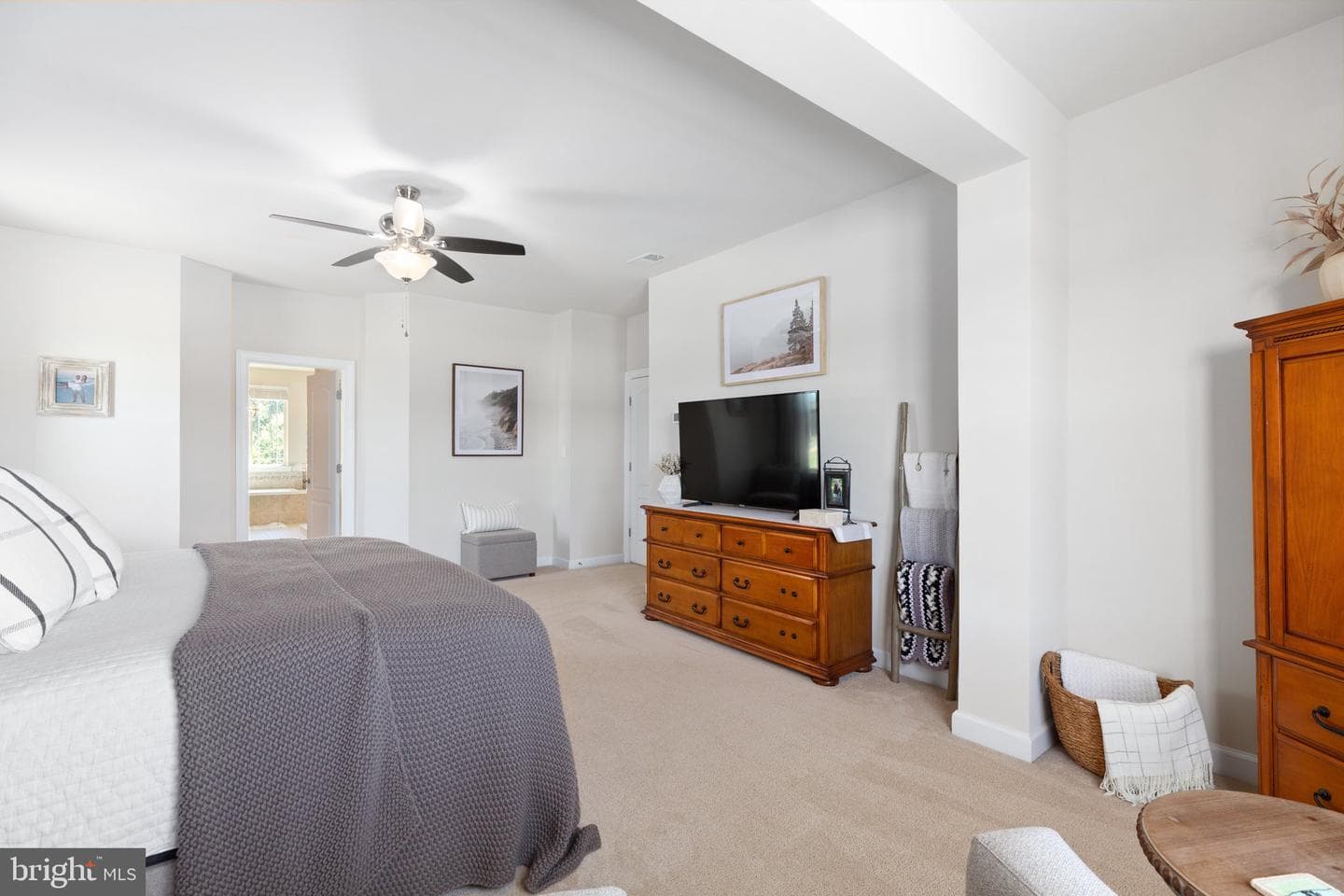 208 Liberty Hall Drive photo 33