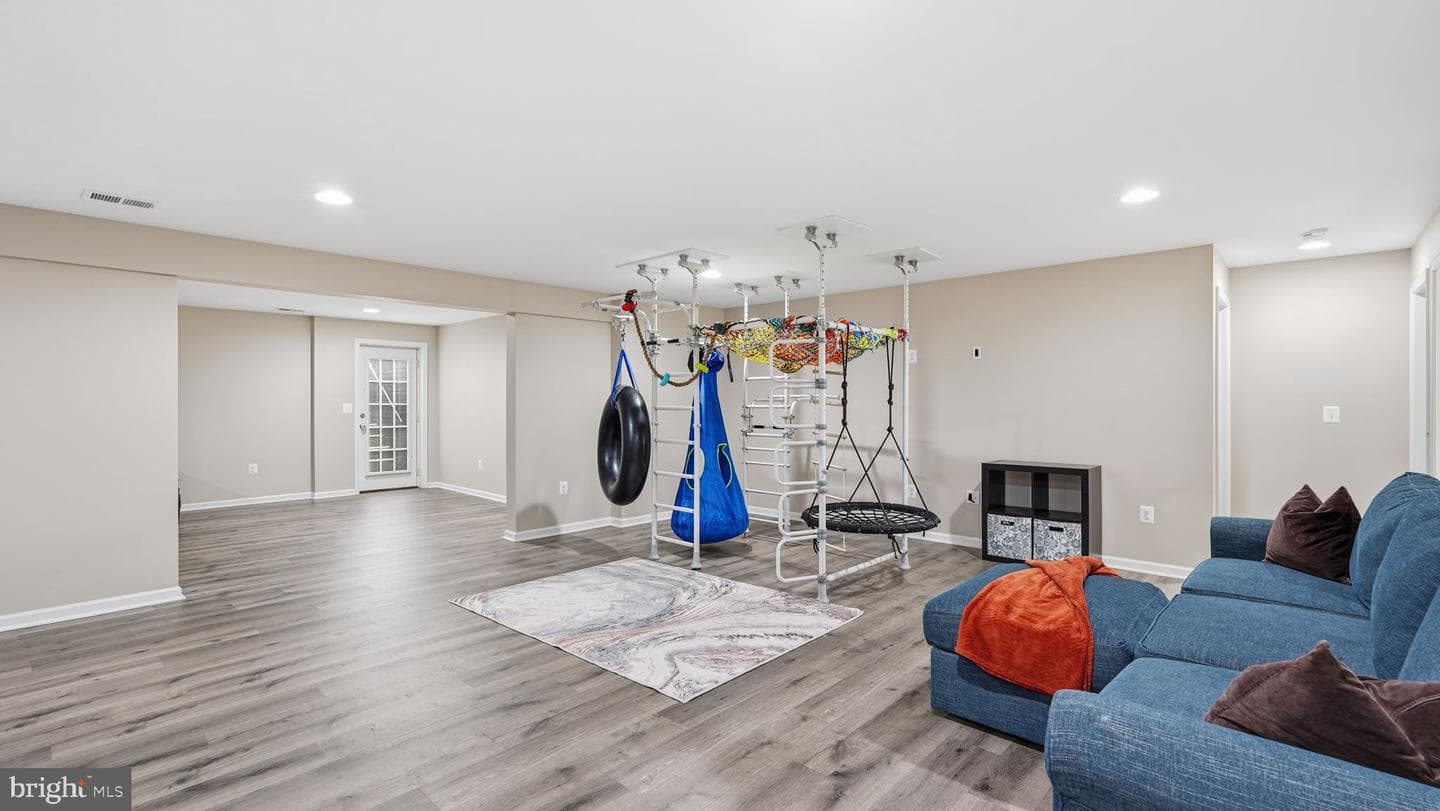 111 Pear Blossom Road photo 29