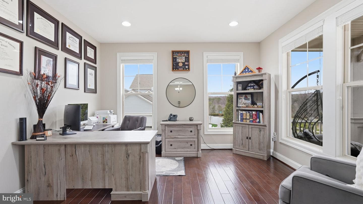 111 Pear Blossom Road photo 5