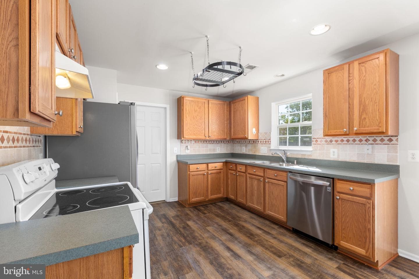 6 Glen Oak Road photo 29