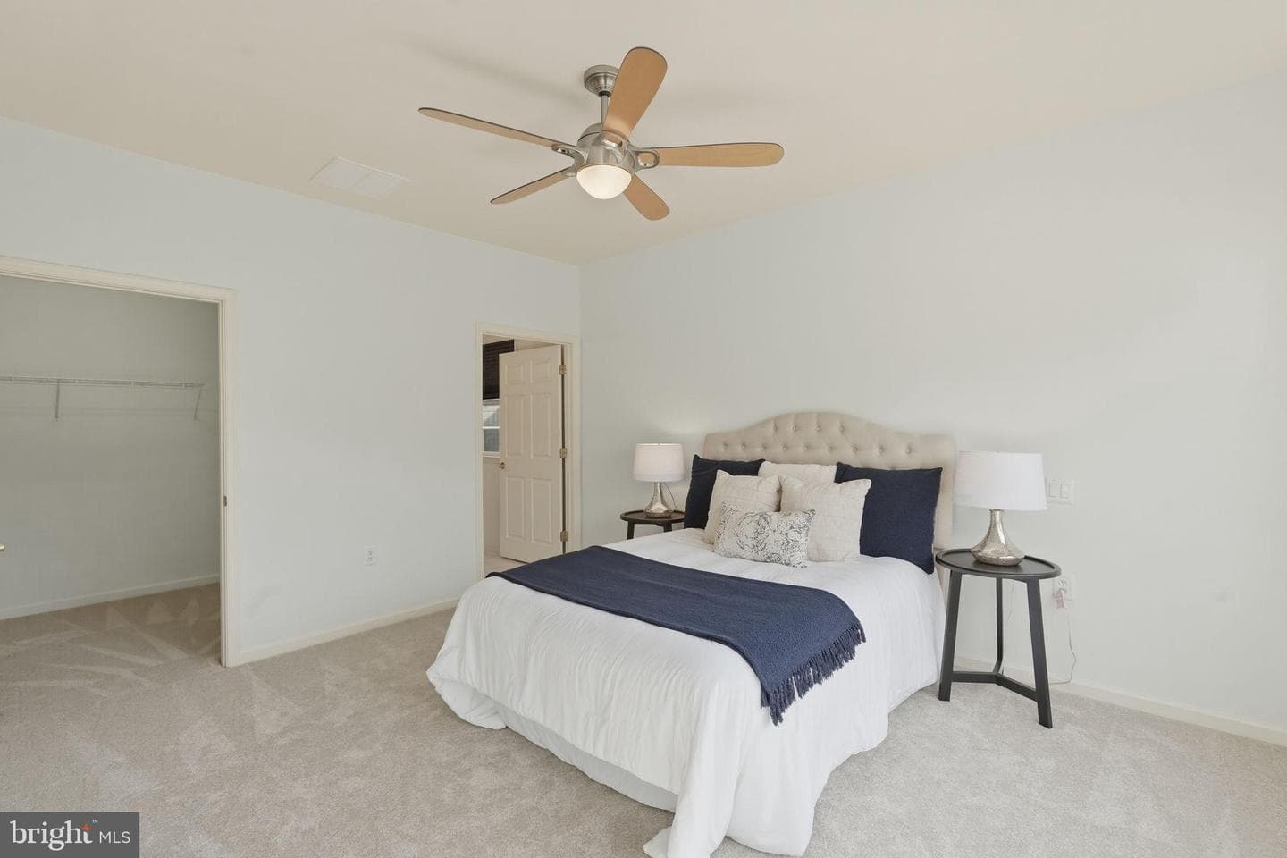 190 Bridgewater Circle photo 12