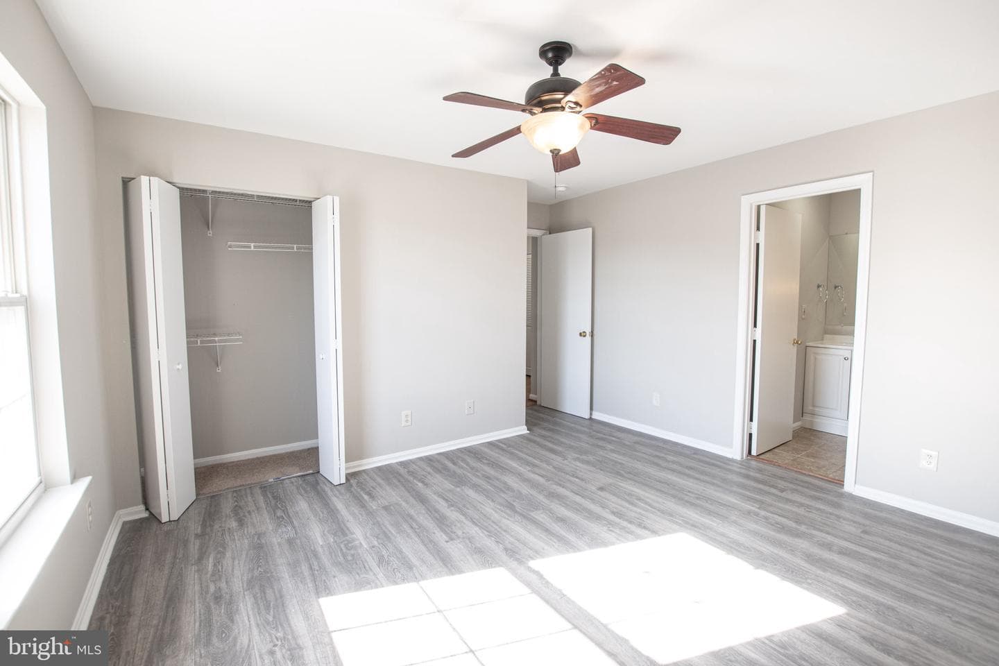 40 Smokewood Court #40200 photo 12
