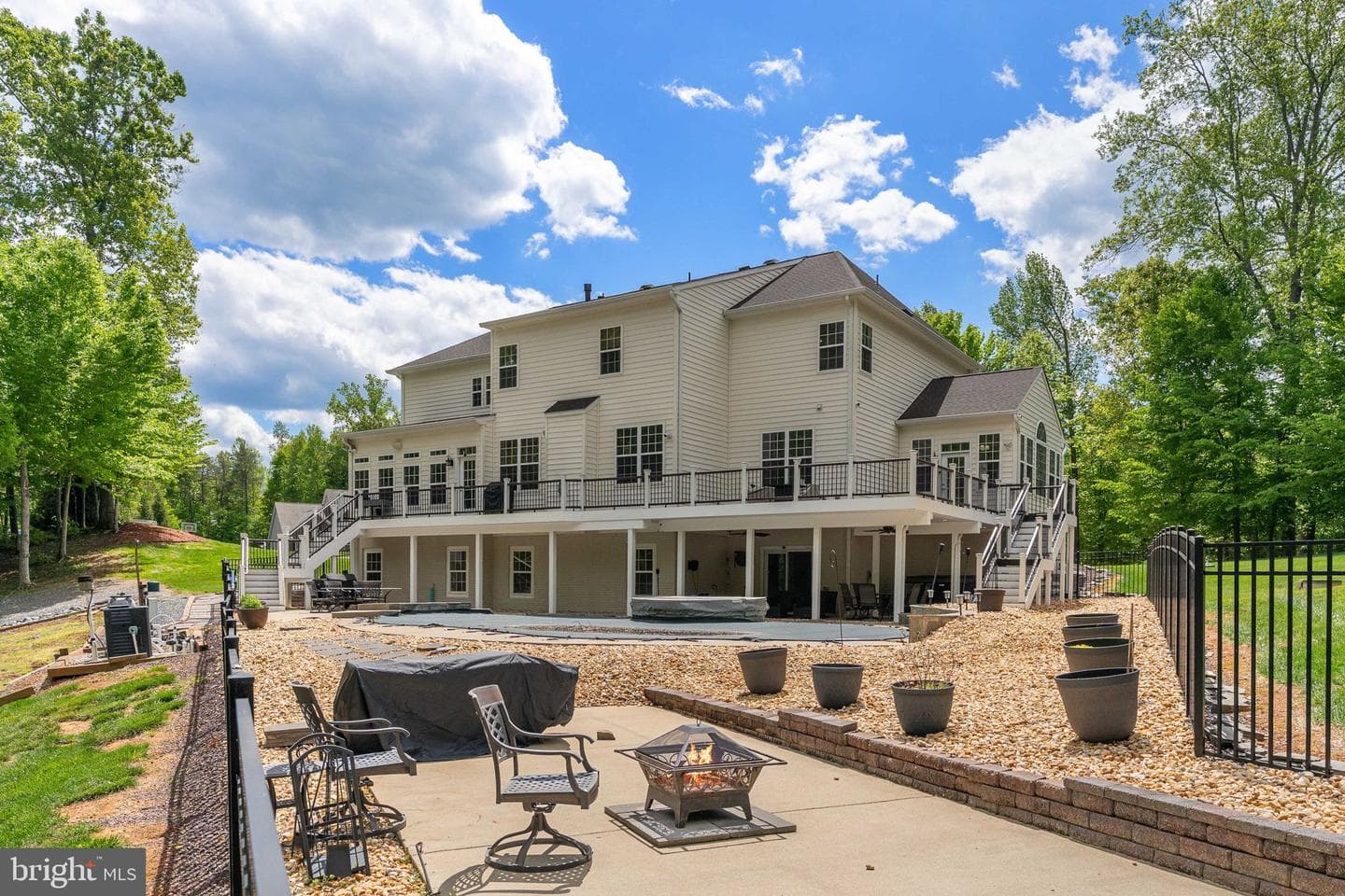 85 Cranston Lane photo 44