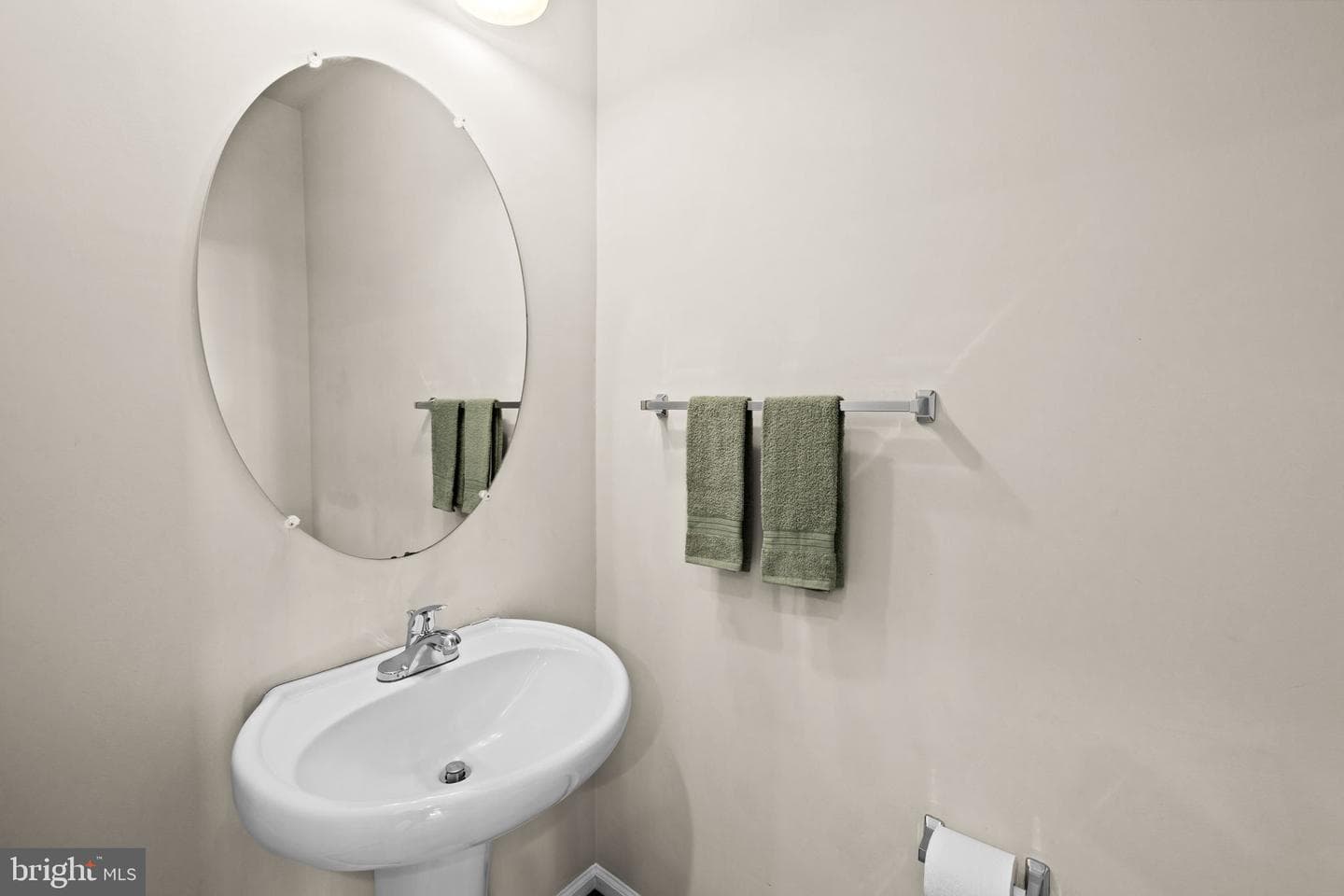 400 Woodstream Circle #32140 photo 16