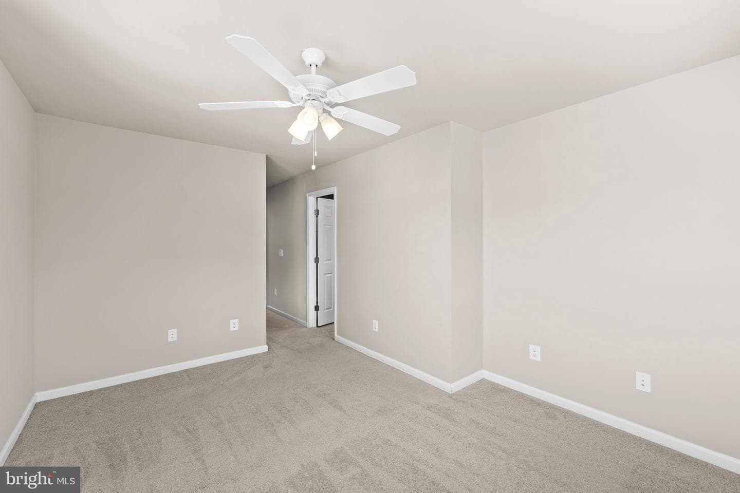 400 Woodstream Circle #32140 photo 27