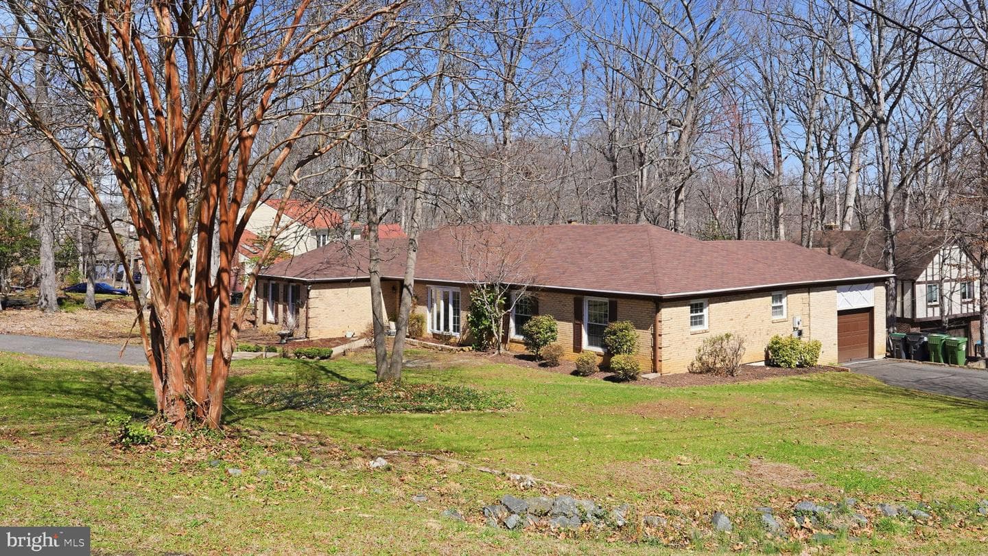 1200 Richmond Drive photo 4