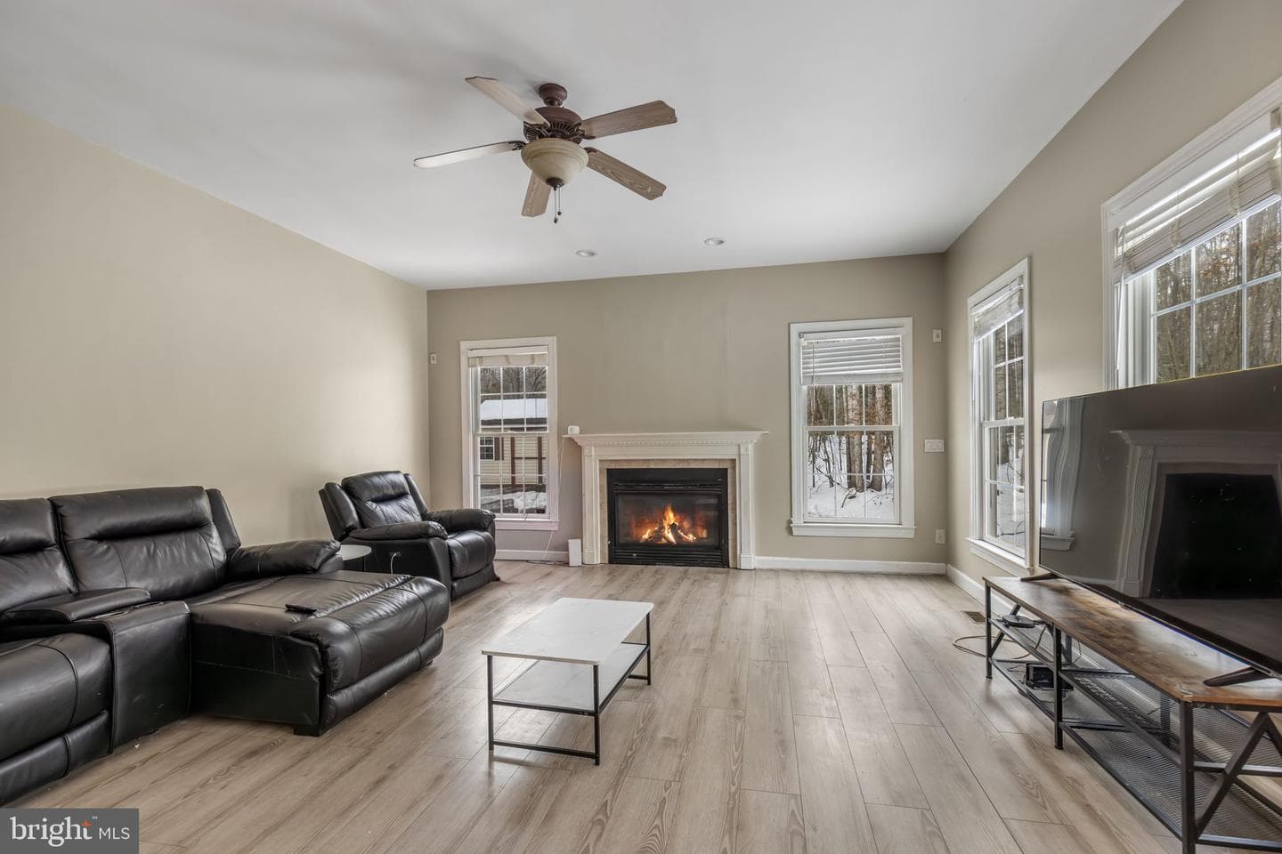 110 Kane Way photo 10